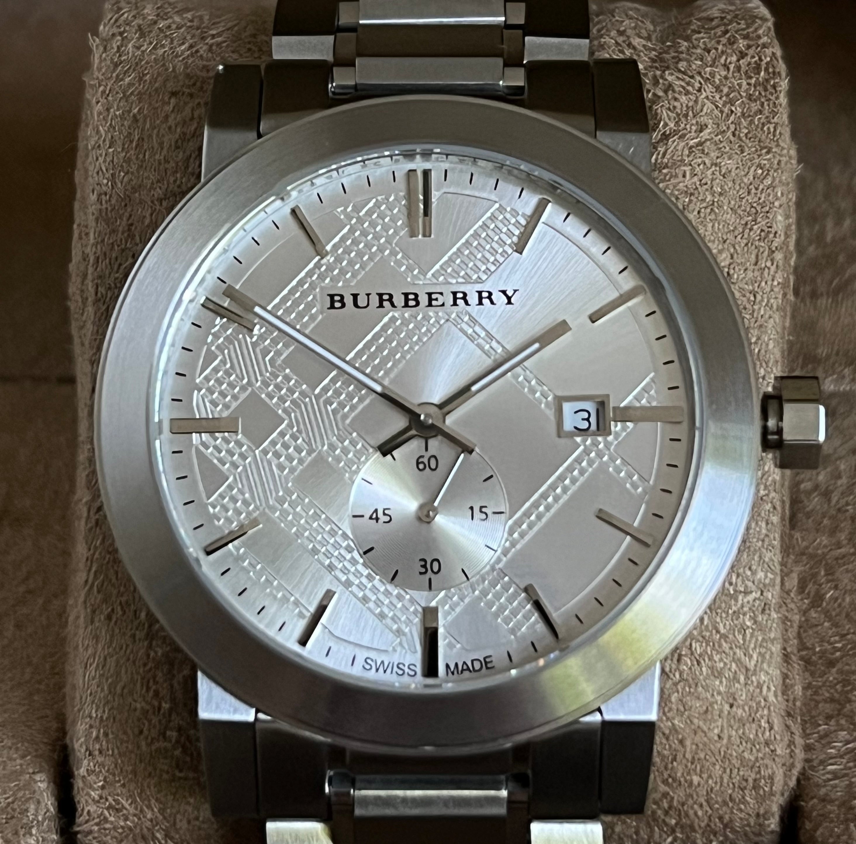 Burberry Men's The City Silver Dial Steel Watch – Club de Mode