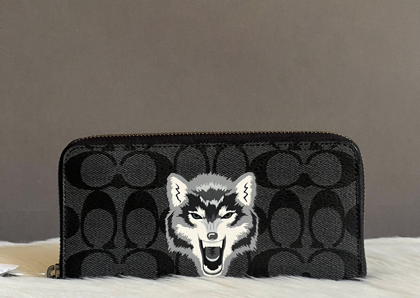 Coach Accordion Zip Wallet in Signature Canvas with Wolf Motif