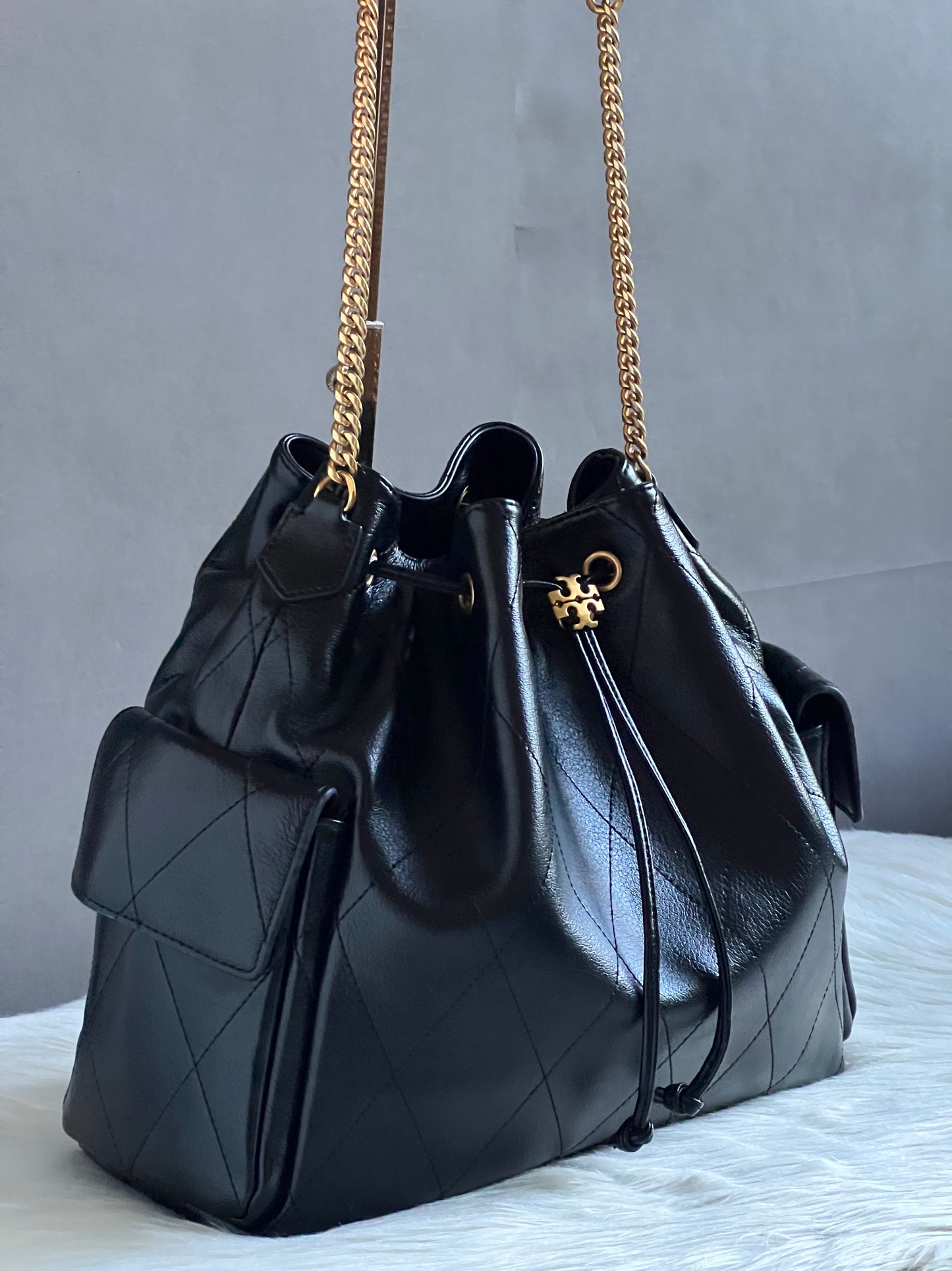 Tory Burch Charlie Large Quilted Drawstring Shoulder Bag