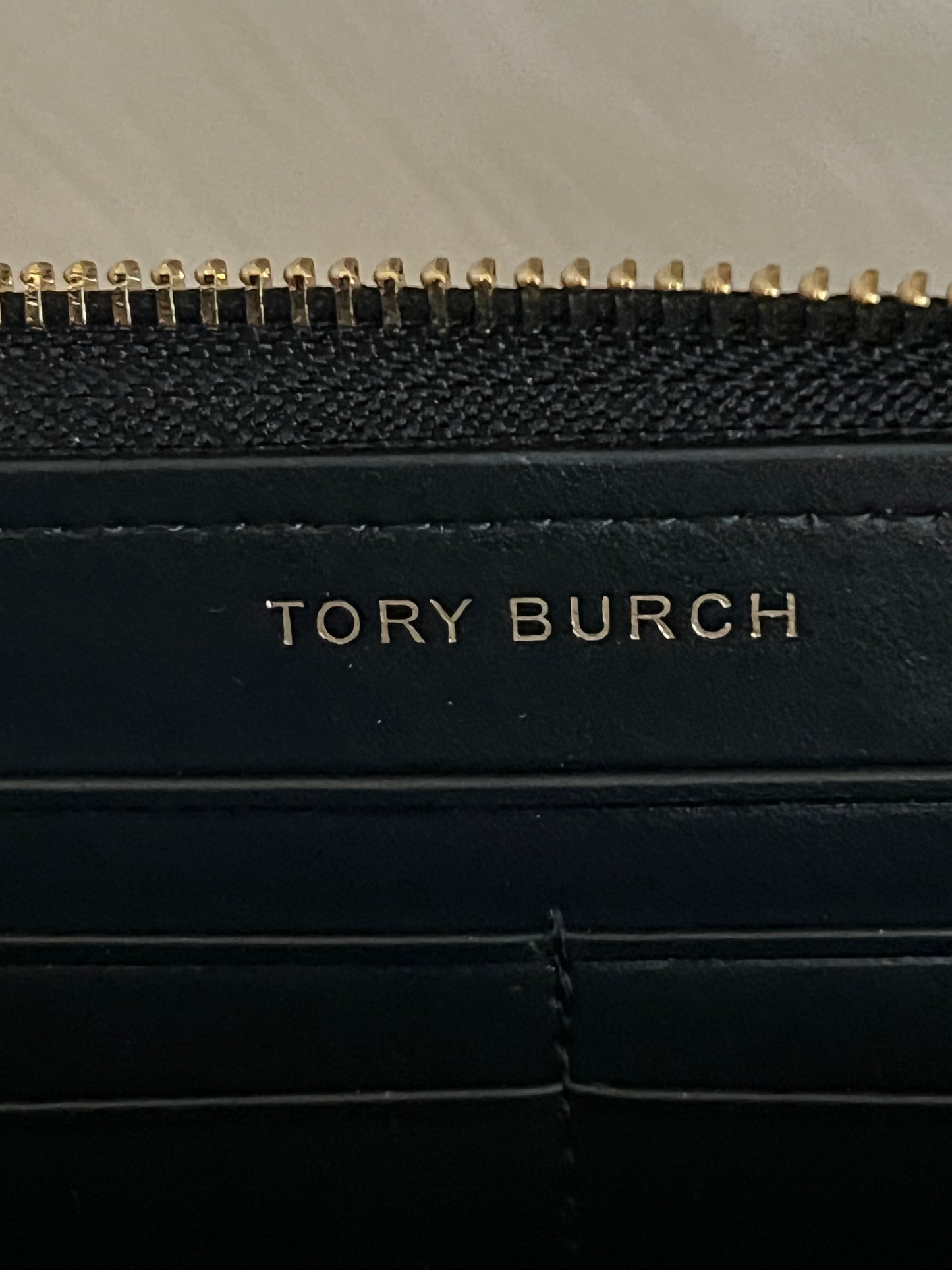 Tory Burch Kira Diamond Quilted Zip Continental Wallet