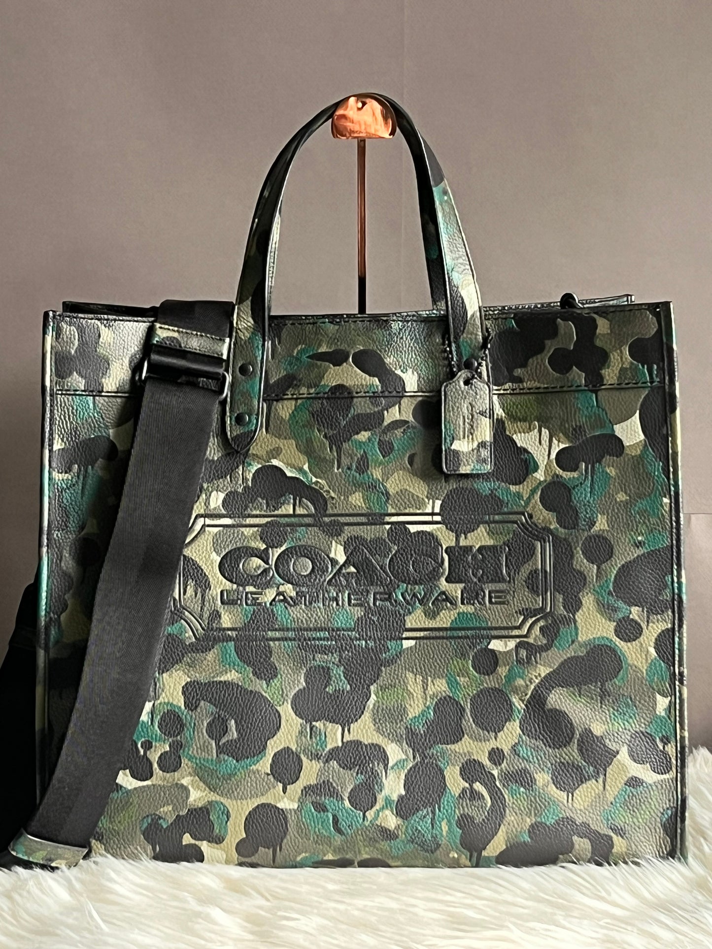 Coach Field Tote 40 with Camo Print