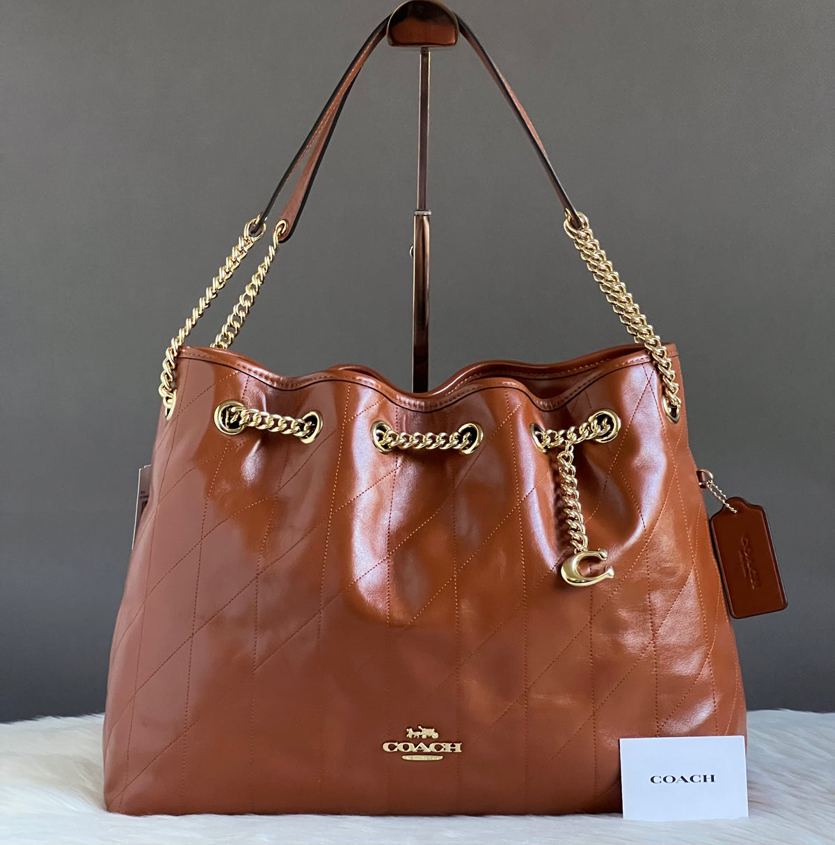 CES33 - Coach Evelyn Shoulder Bag with Quilting and Charm