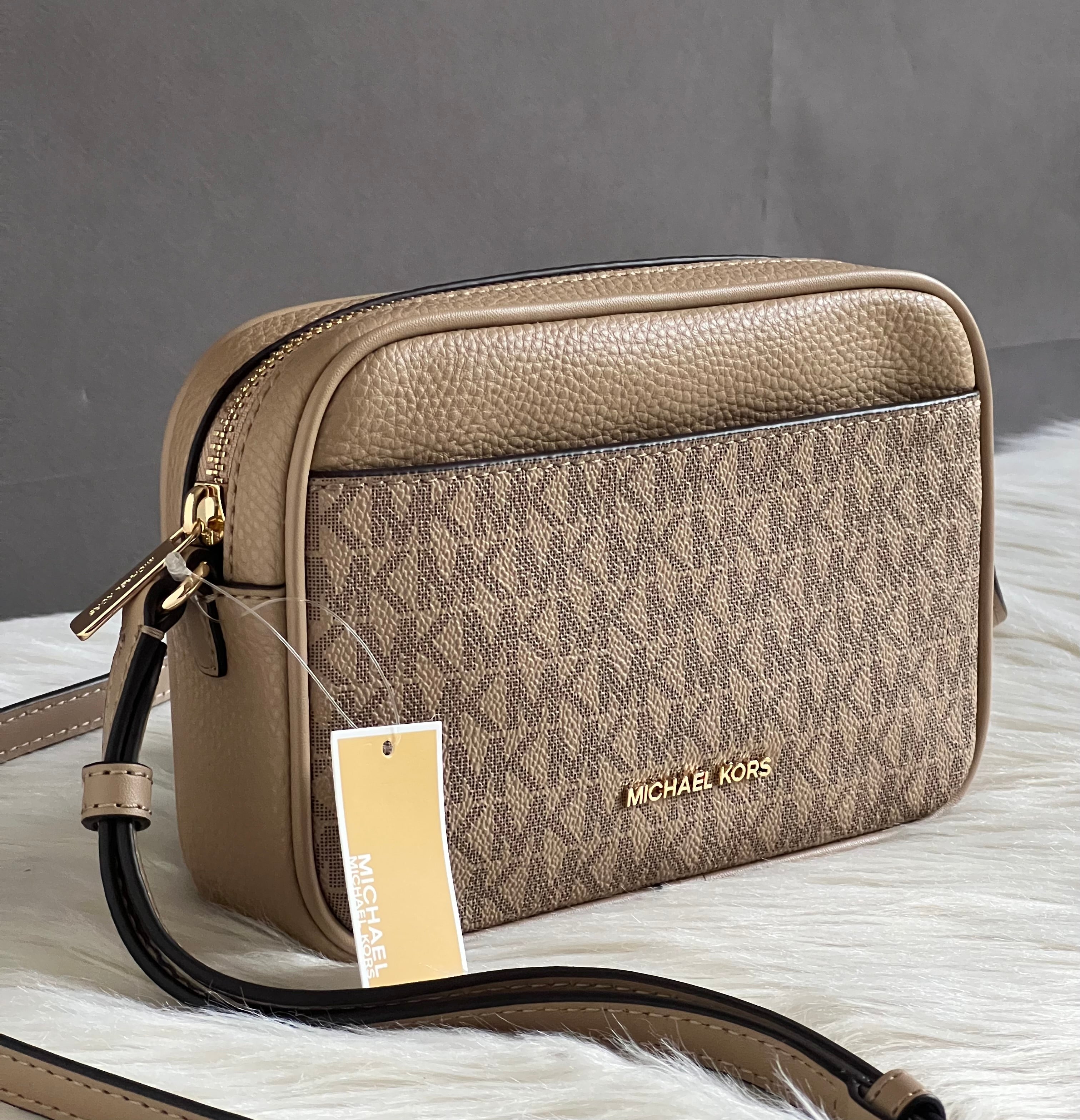Michael Kors (Backup 1675757506) – Club de Mode