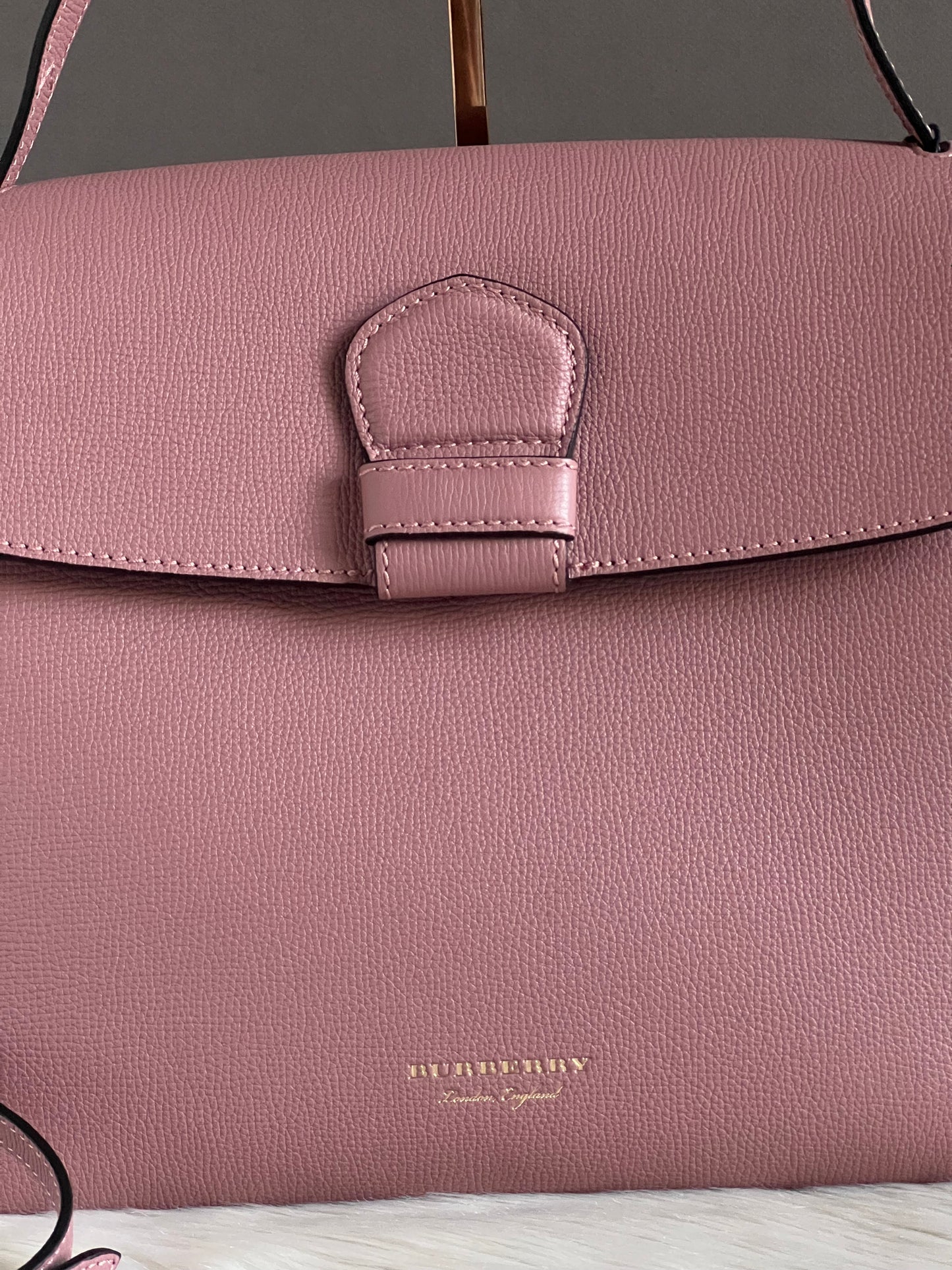 Burberry Camberley Medium Leather Shoulder Bag