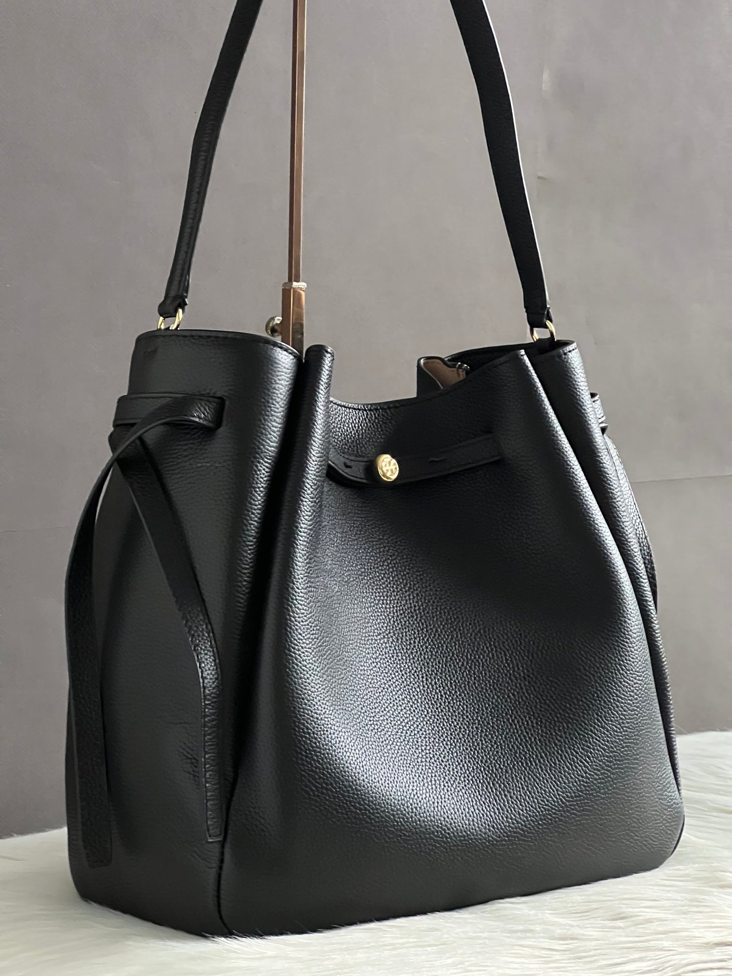 Tory Burch Large Romy Bucket Bag