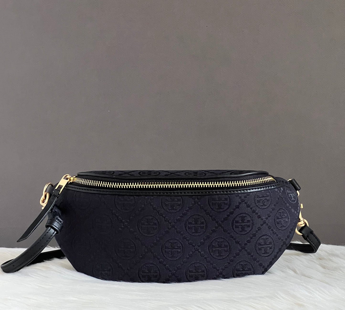 Tory BurchT Monogram Belt Bag