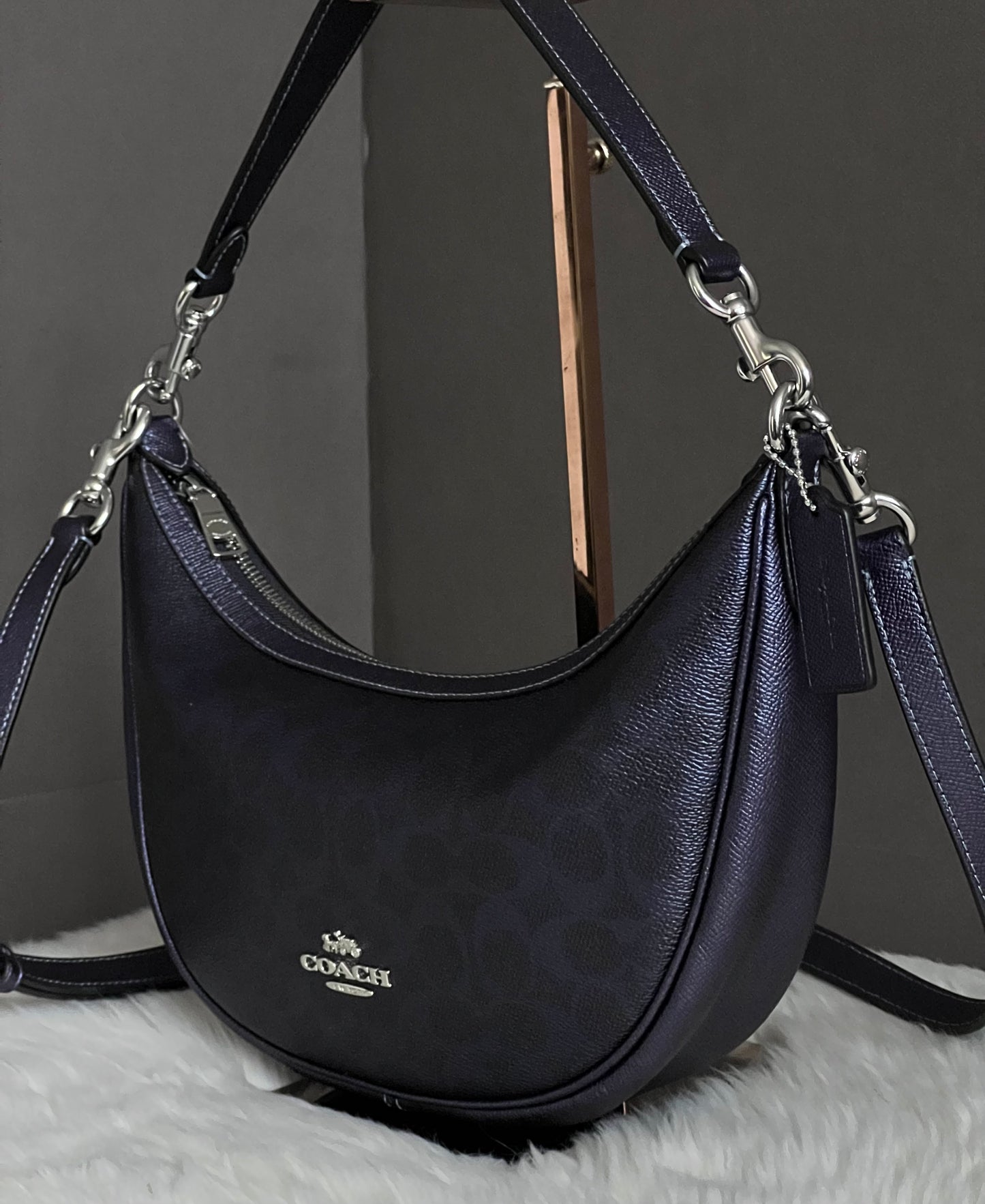 Coach Aria Shoulder Bag In Signature Canvas