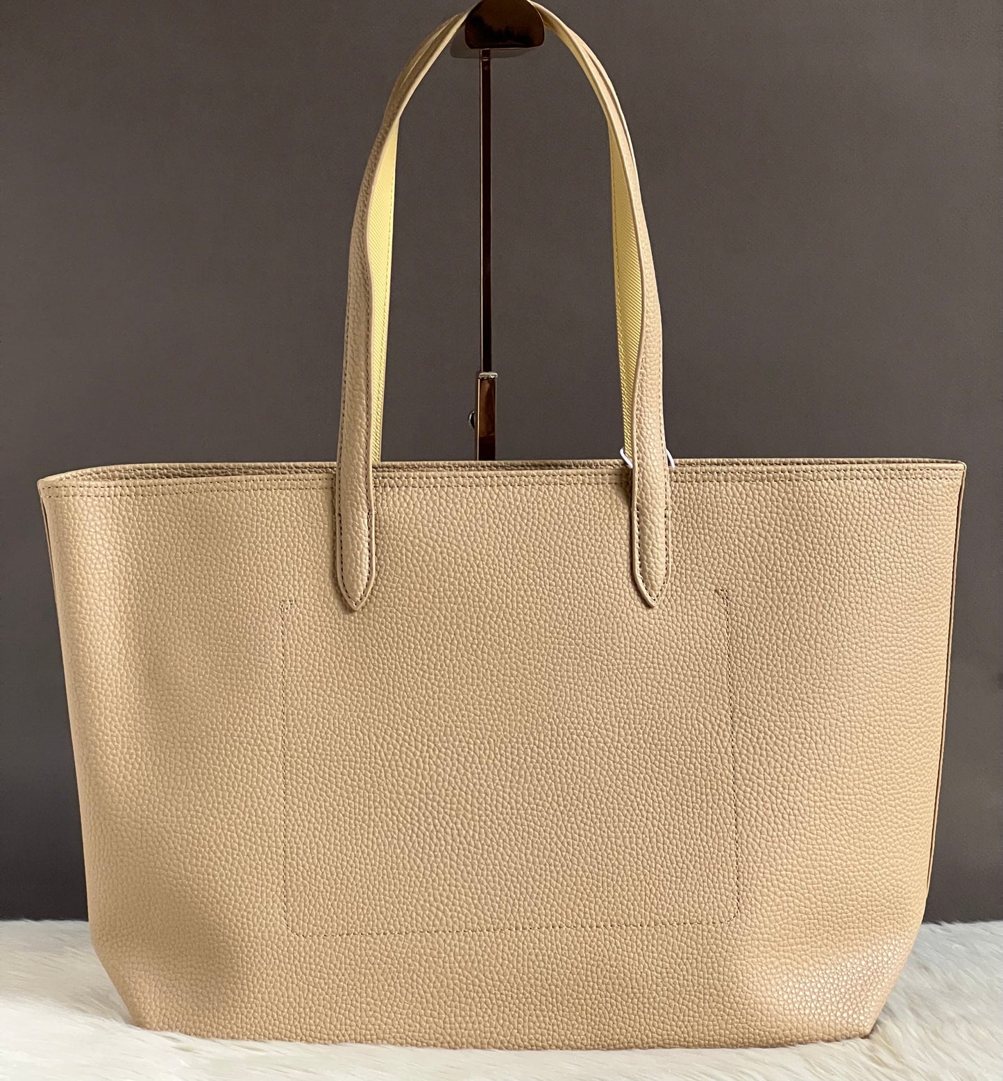 Lacoste Women’s Anna Zip Tote Bag
