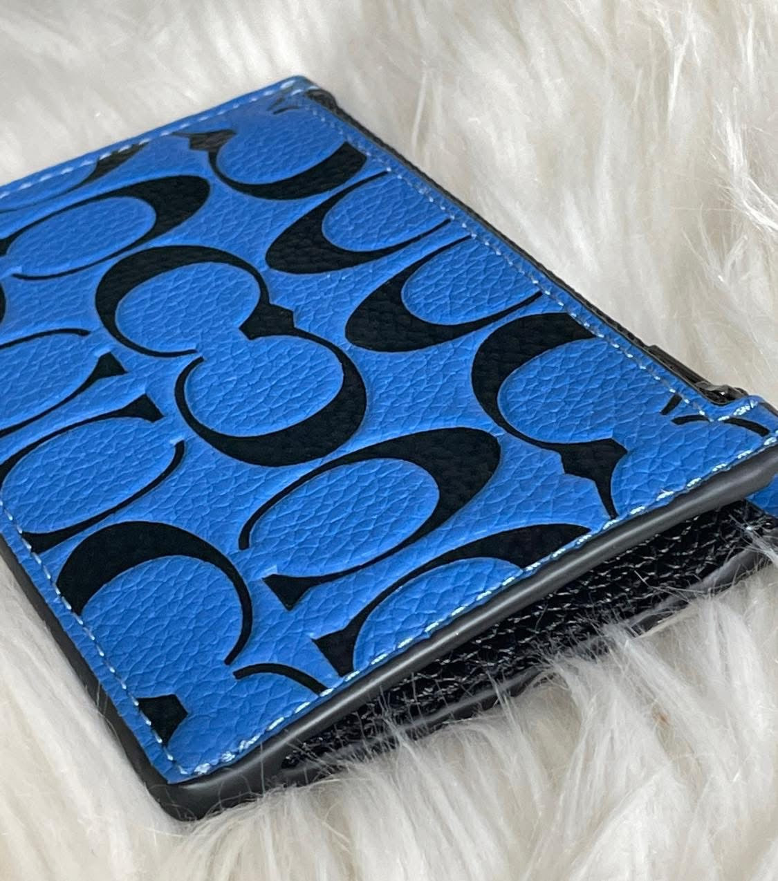 Coach Zip Card Case in Signature Leather