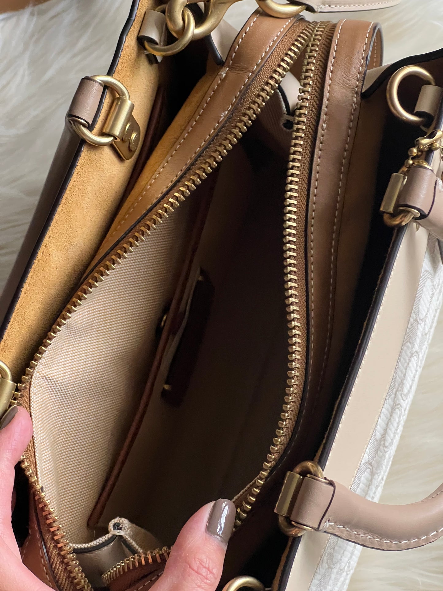 Coach Rogue 25 In Signature Textile Jacquard