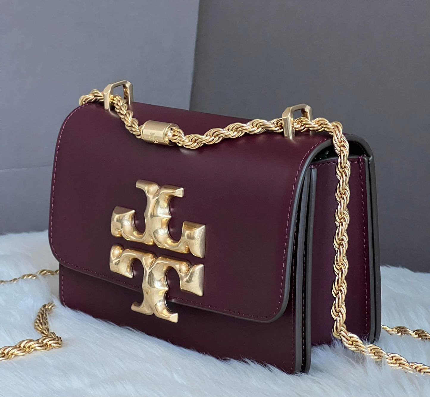 Tory Burch Eleanor Small Convertible Shoulder Bag