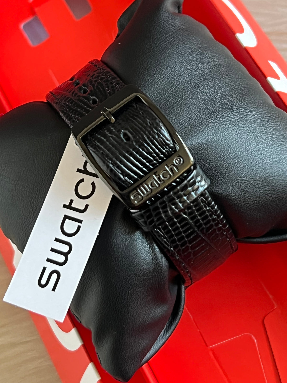 Swatch Black Nachtigall Watch