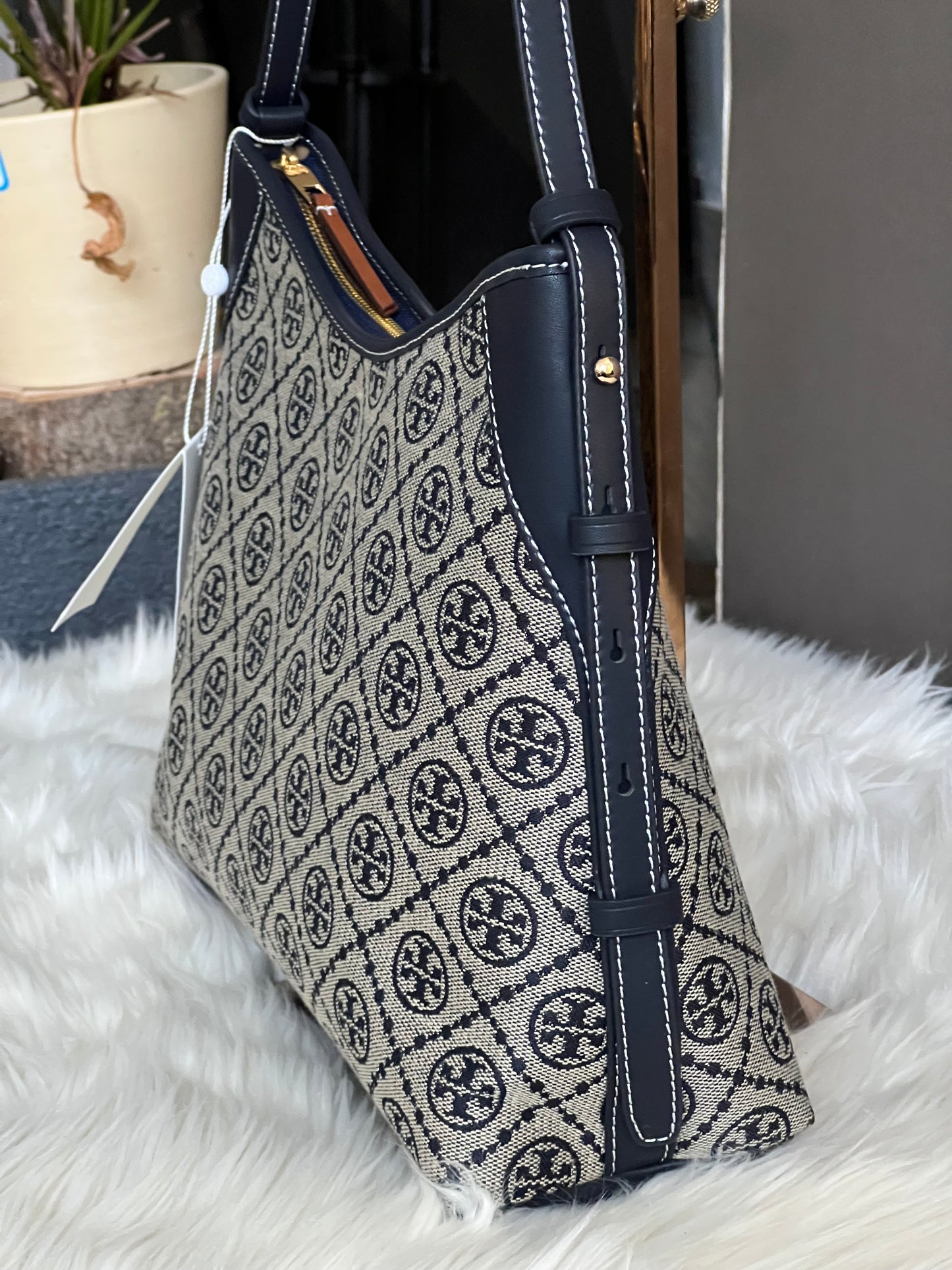 Tory Burch T Monogram Messenger