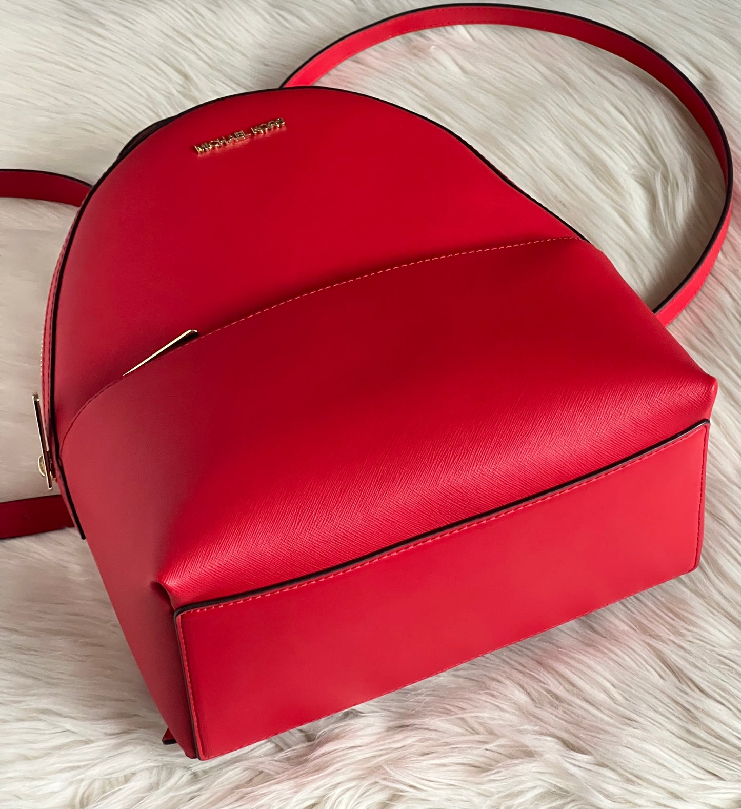 Michael Kors Sheila Medium Backpack