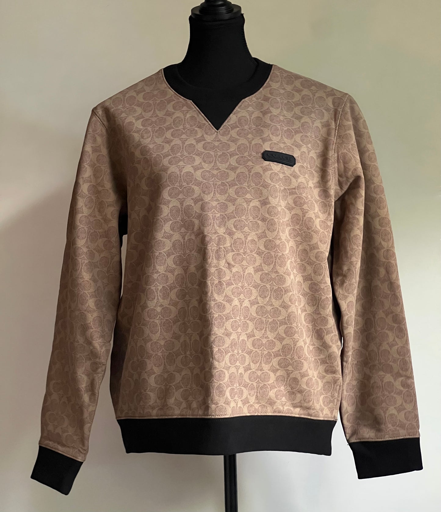 Coach Essential Crewneck In Signature