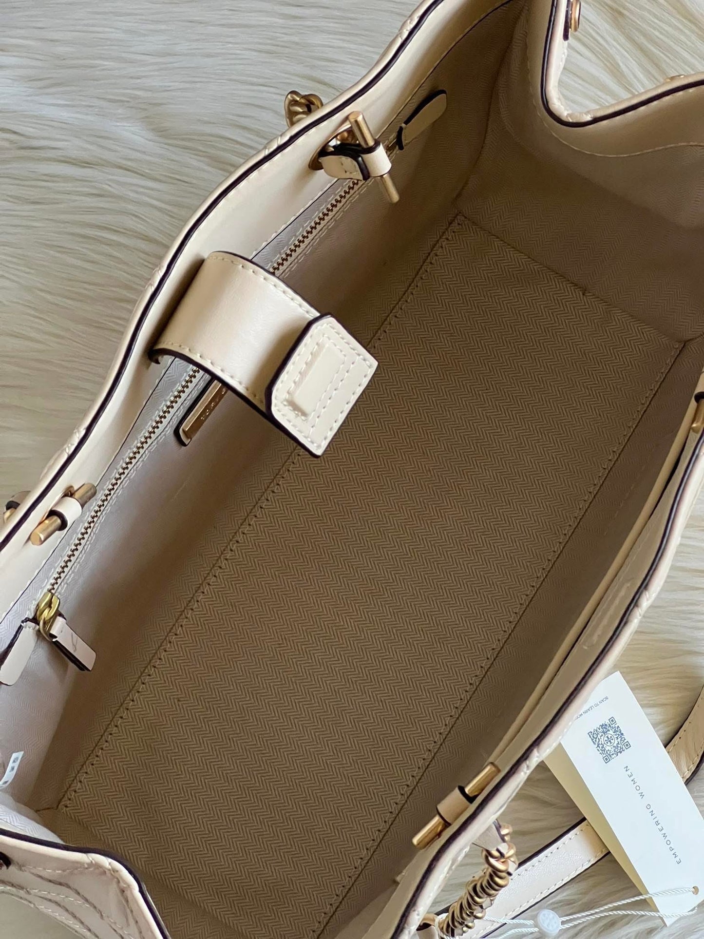 Tory Burch Fleming Soft Chain Tote