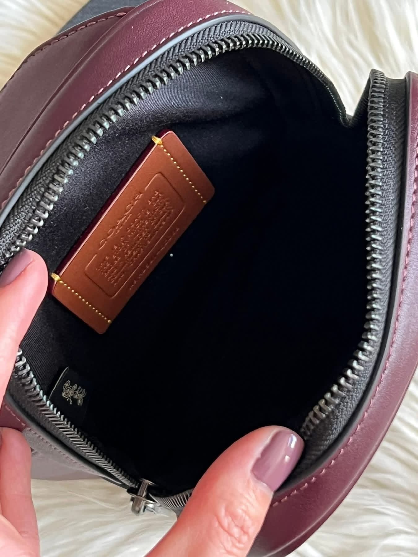 Coach Small Turner Pack In Signature Canvas