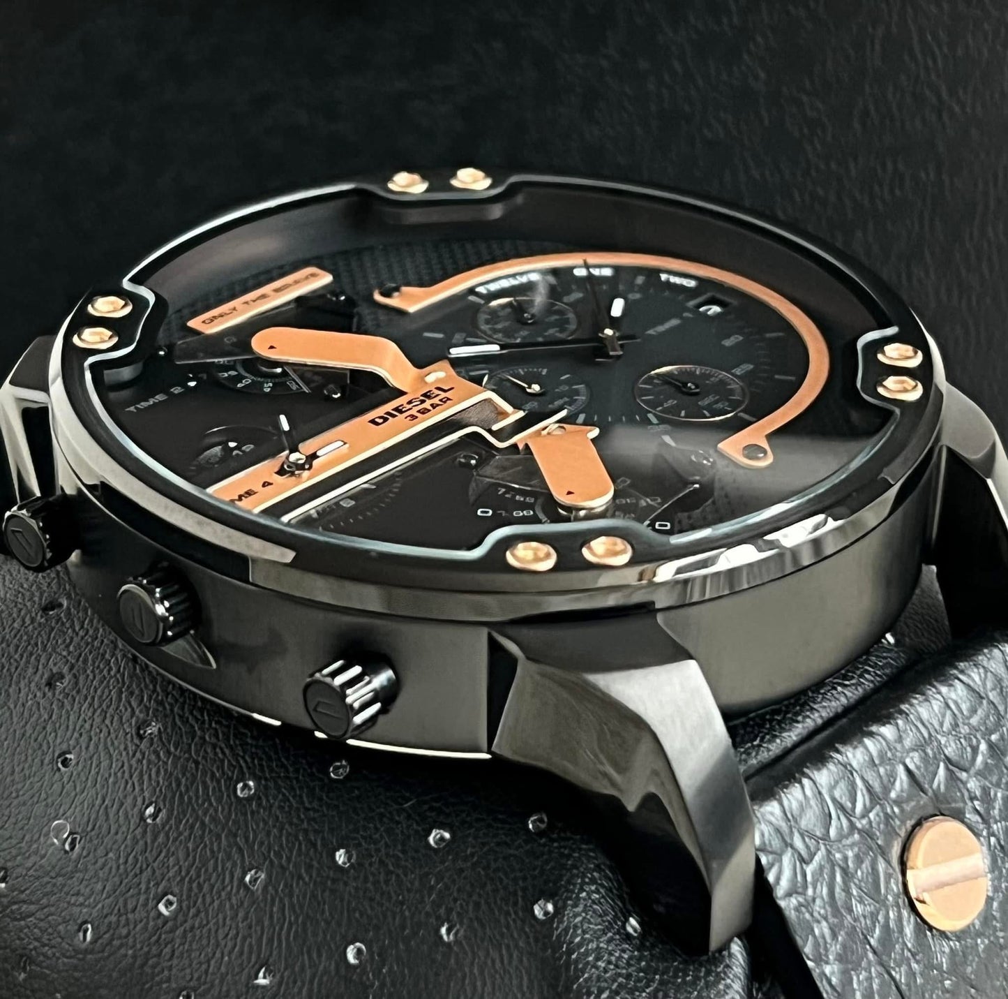 Diesel Men’s Mr. Daddy 2.0 Chrono Black Dial Leather Watch