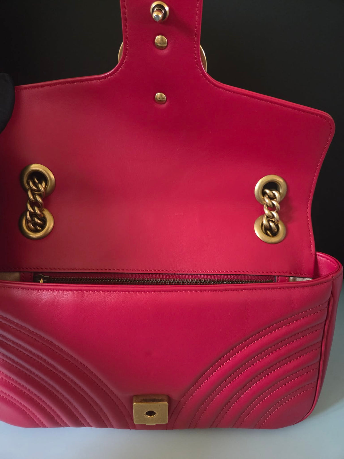 Gucci Small Marmont Flap