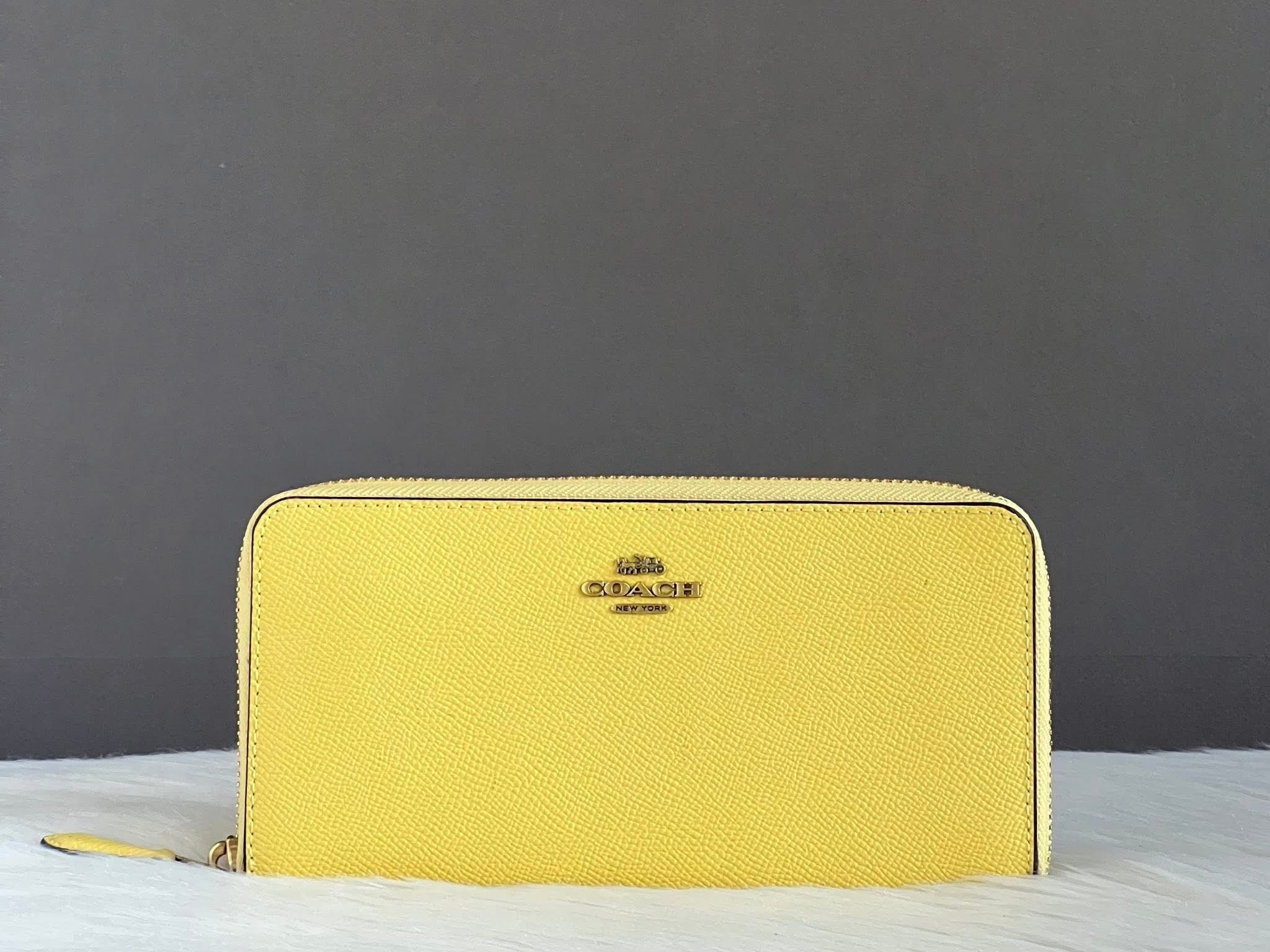 Women's Wallets – Club de Mode