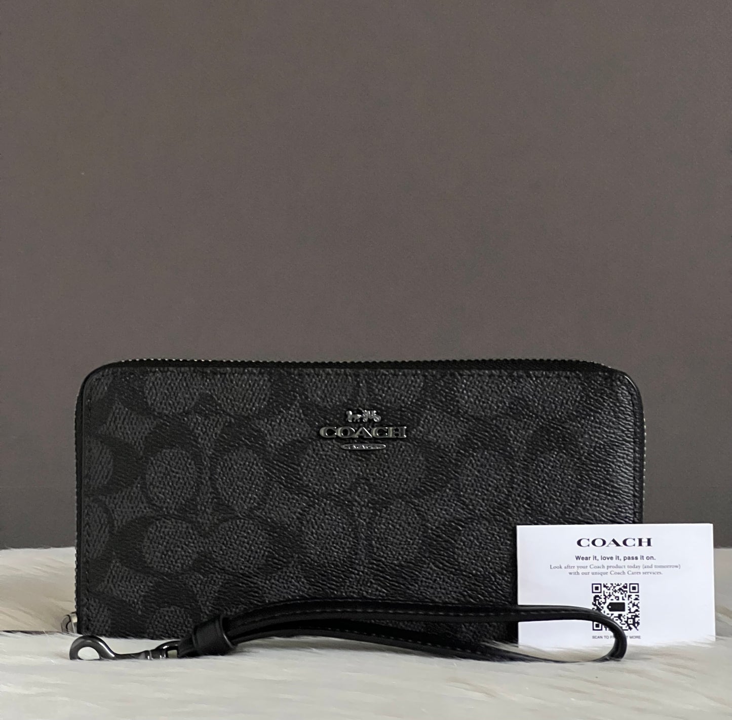 Coach Long Zip Around Wallet In Signature Canvas