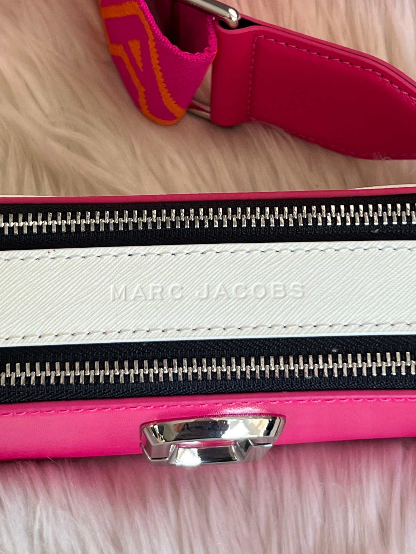 Marc Jacobs The Snapshot