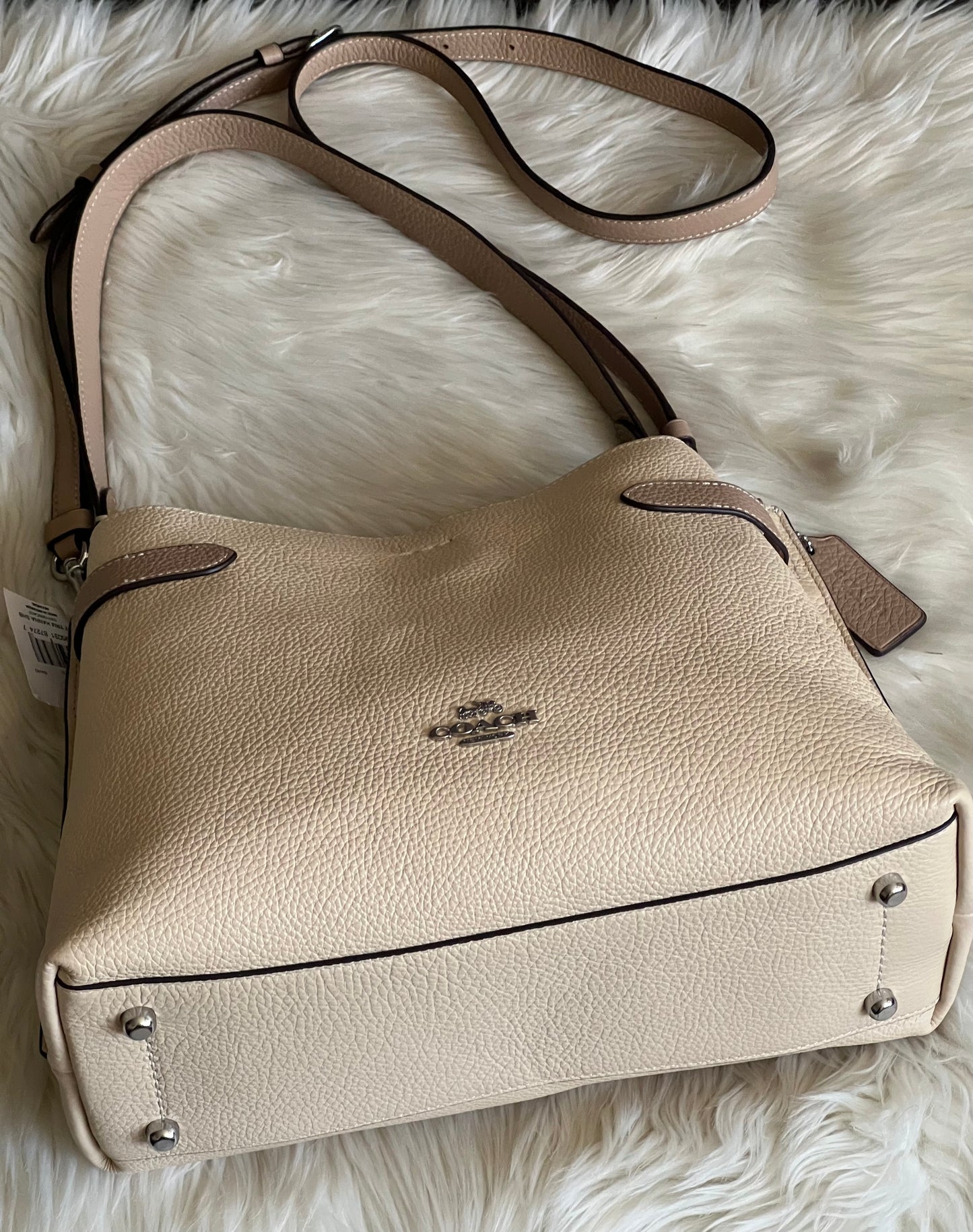 Coach Hanna Shoulder Bag