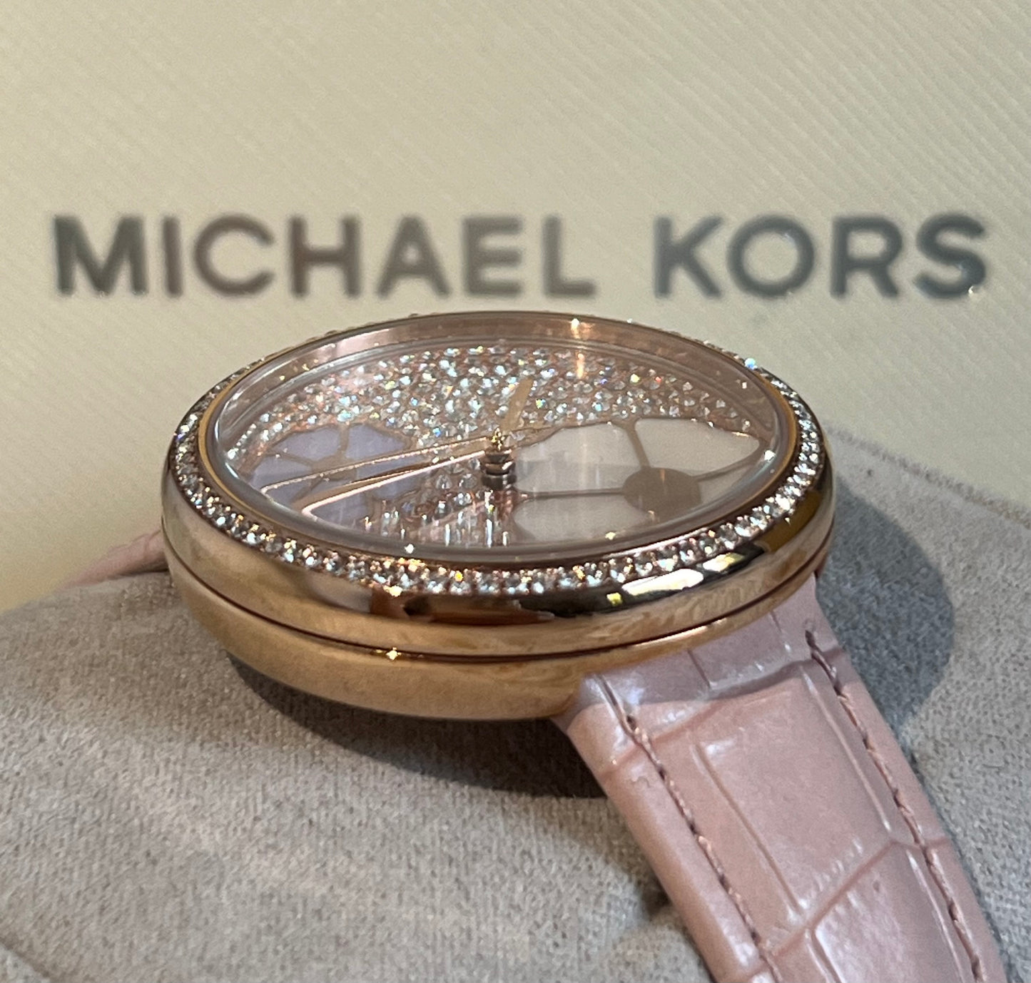 Michael Kors Women’s Courtney Crystal Rose-Gold Dial Watch