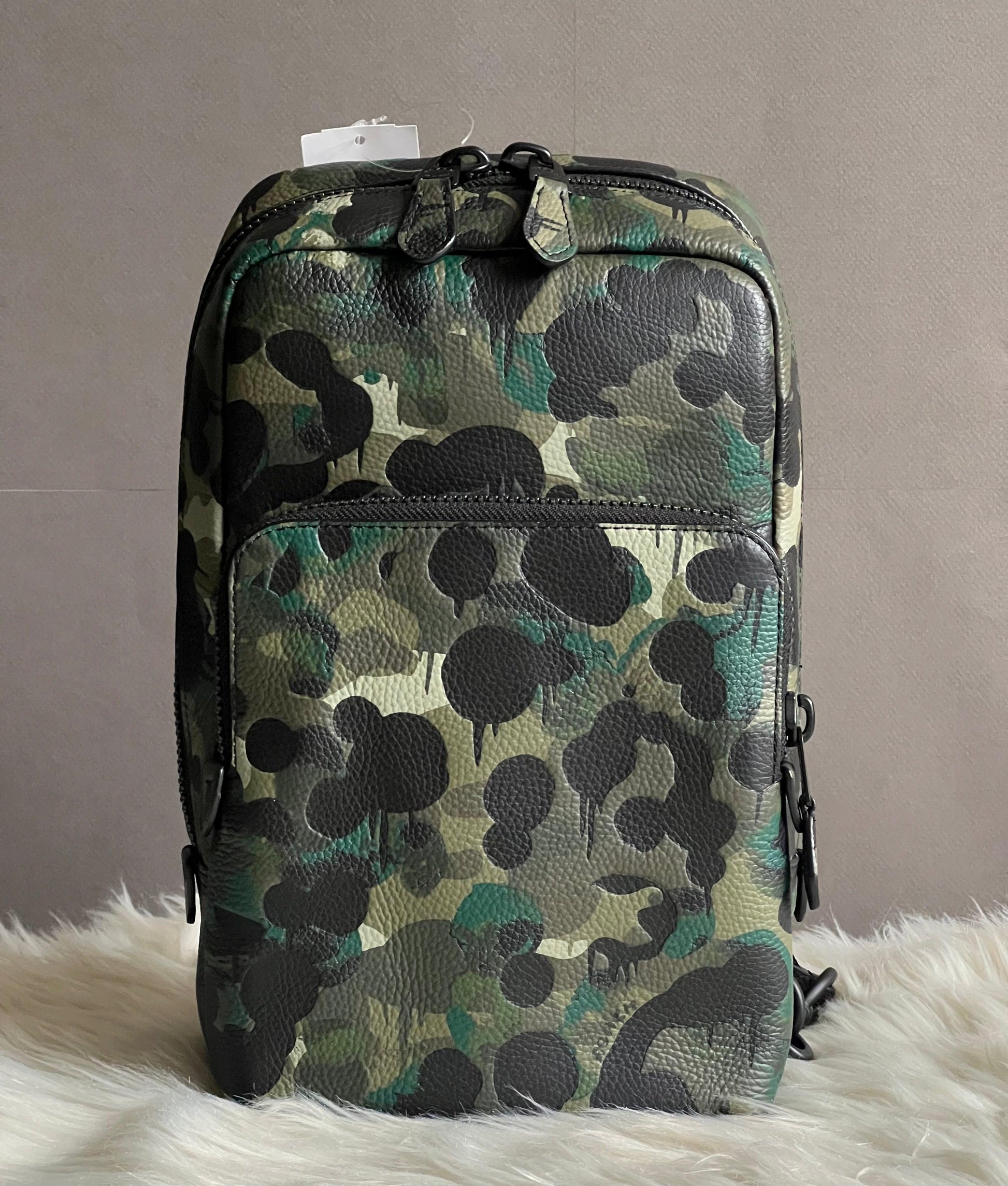 coach graham backpack camo Coach Gotham Pack with Camo Print – Club de Mode