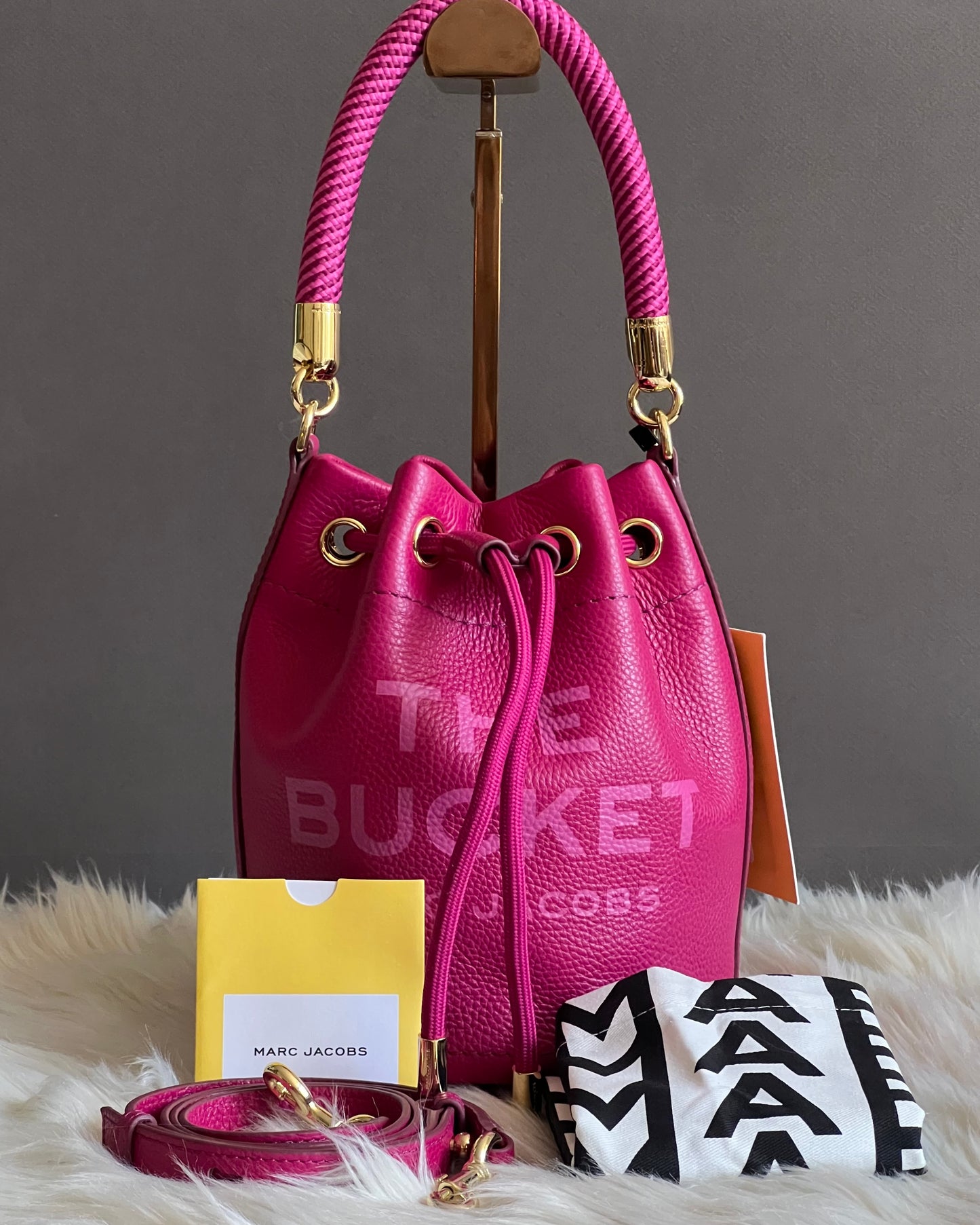 Marc Jacobs The Leather Bucket Bag