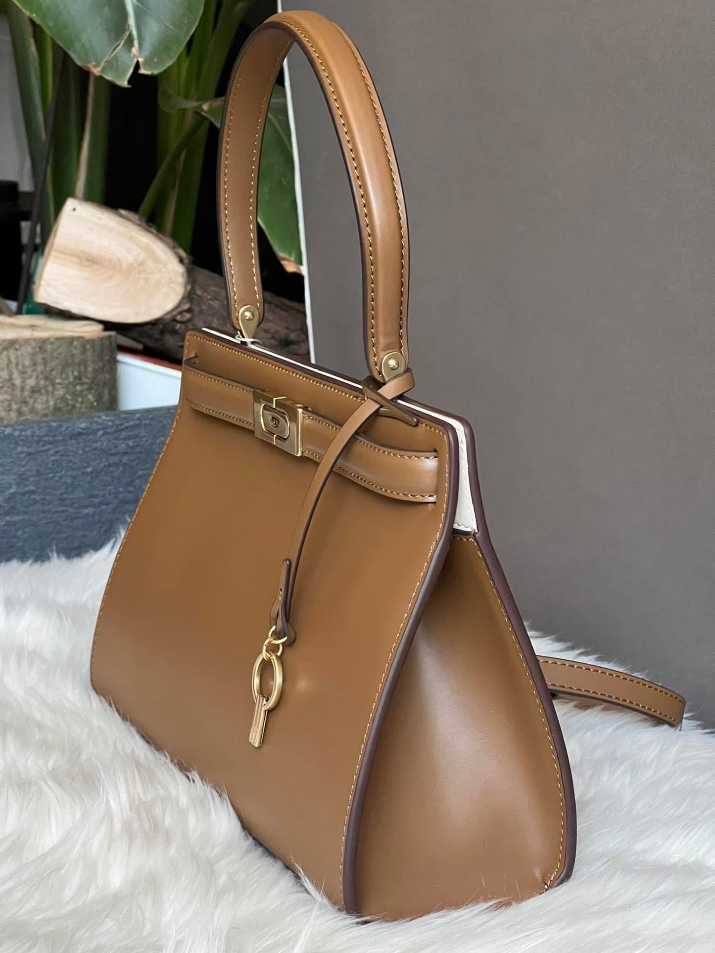 Tory Burch Lee Radziwill Satchel