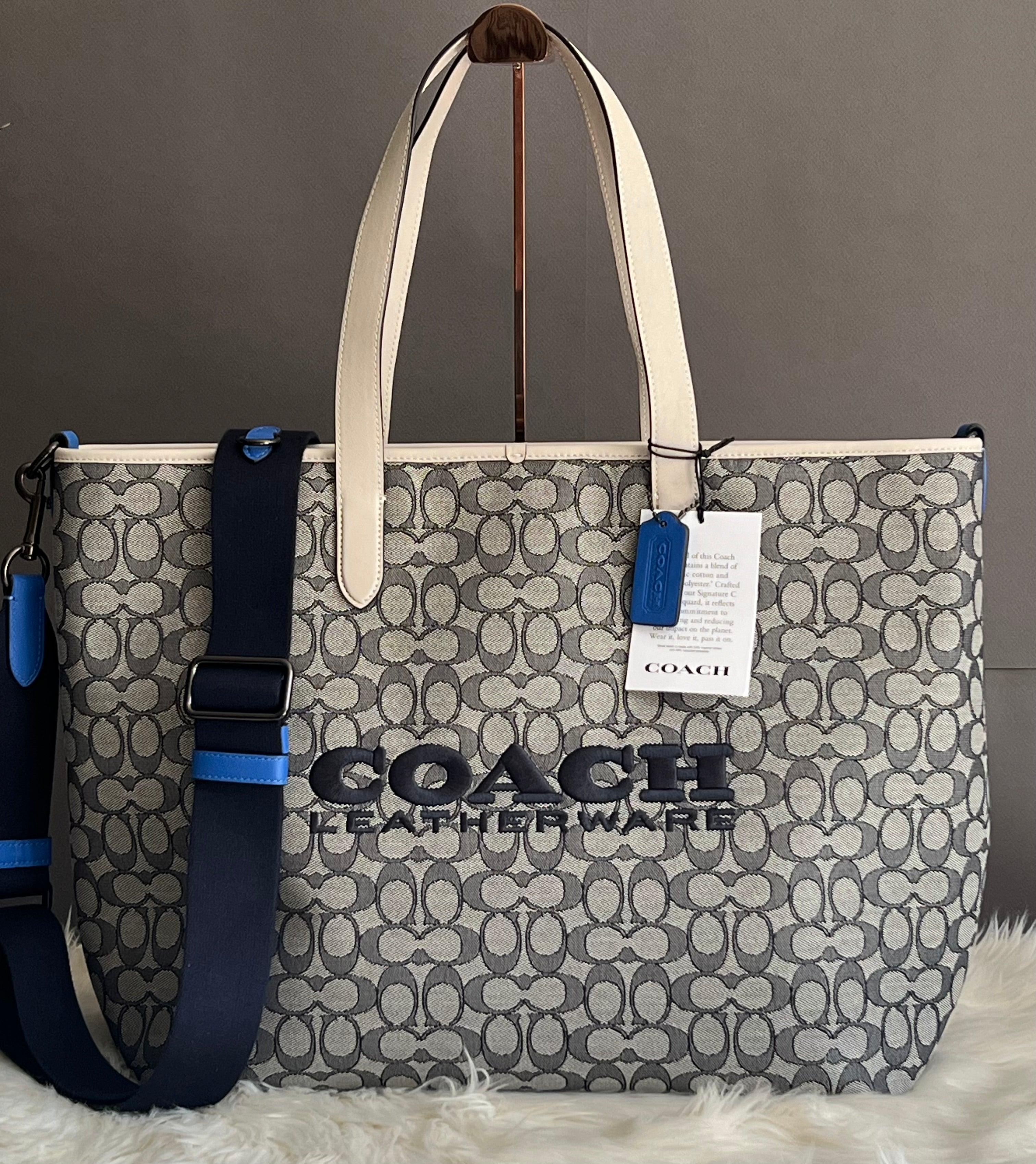 Coach outlet Logo Tote Bag With COA