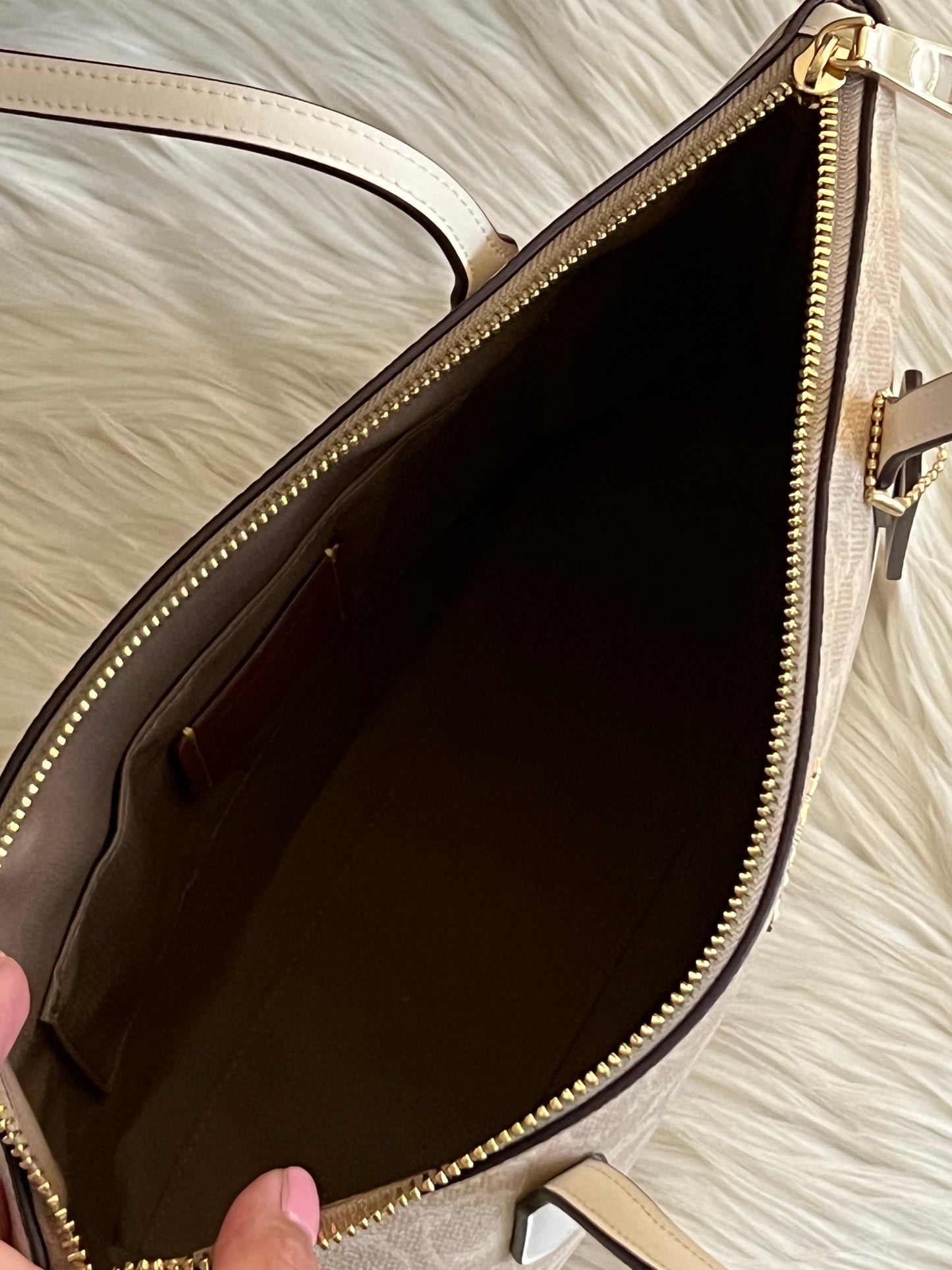 Coach Fiona Zip Tote Bag in Signature Canvas