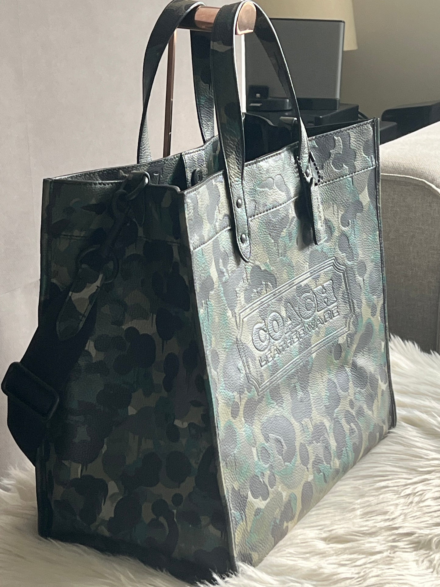 Coach Field Tote 40 with Camo Print