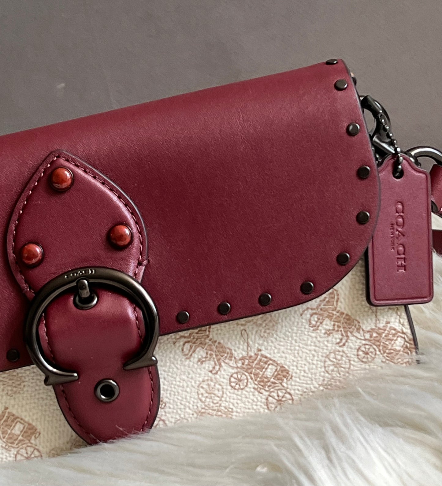 Coach Beat Crossbody Clutch in Signature Canvas with Horse and Carriage Print