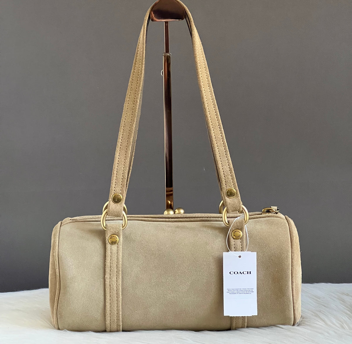 Coach Kisslock Barrel Bag 28