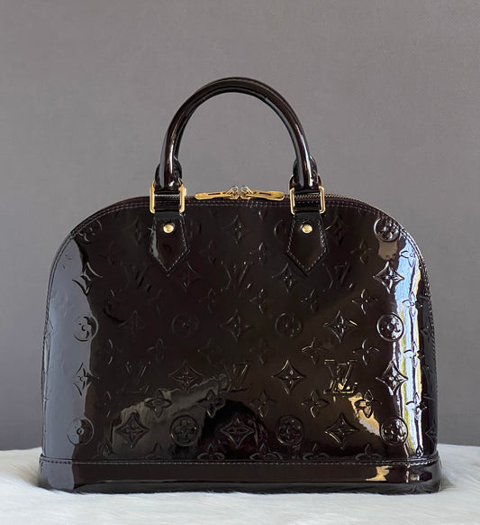 Louis Vuitton Alma PM In Monogram Vernis Leather