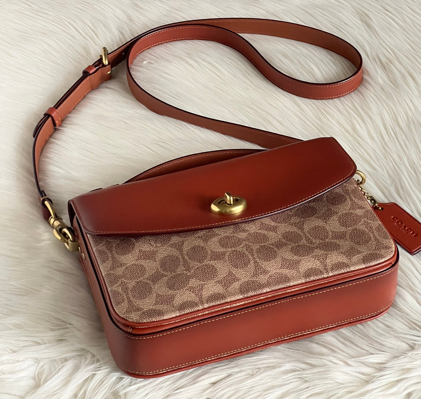 Coach Cassie Crossbody In Signature Canvas