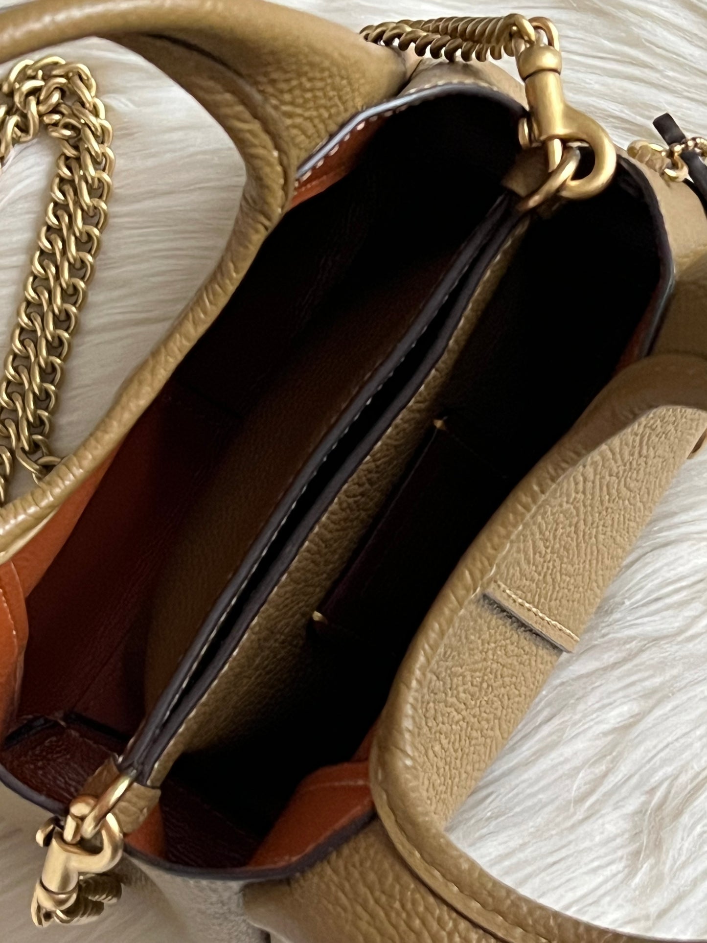 Coach Lana Shoulder Bag 19