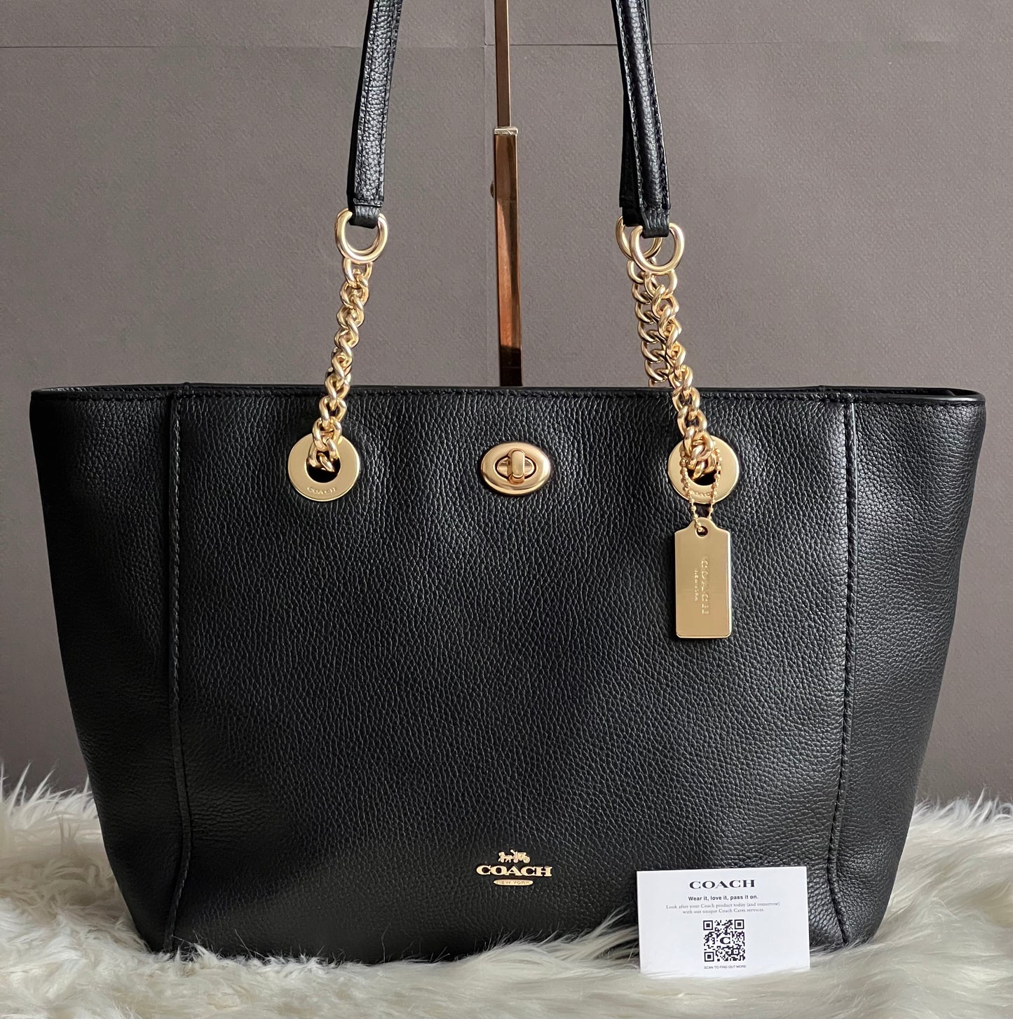 Coach Turnlock Chain Tote 27