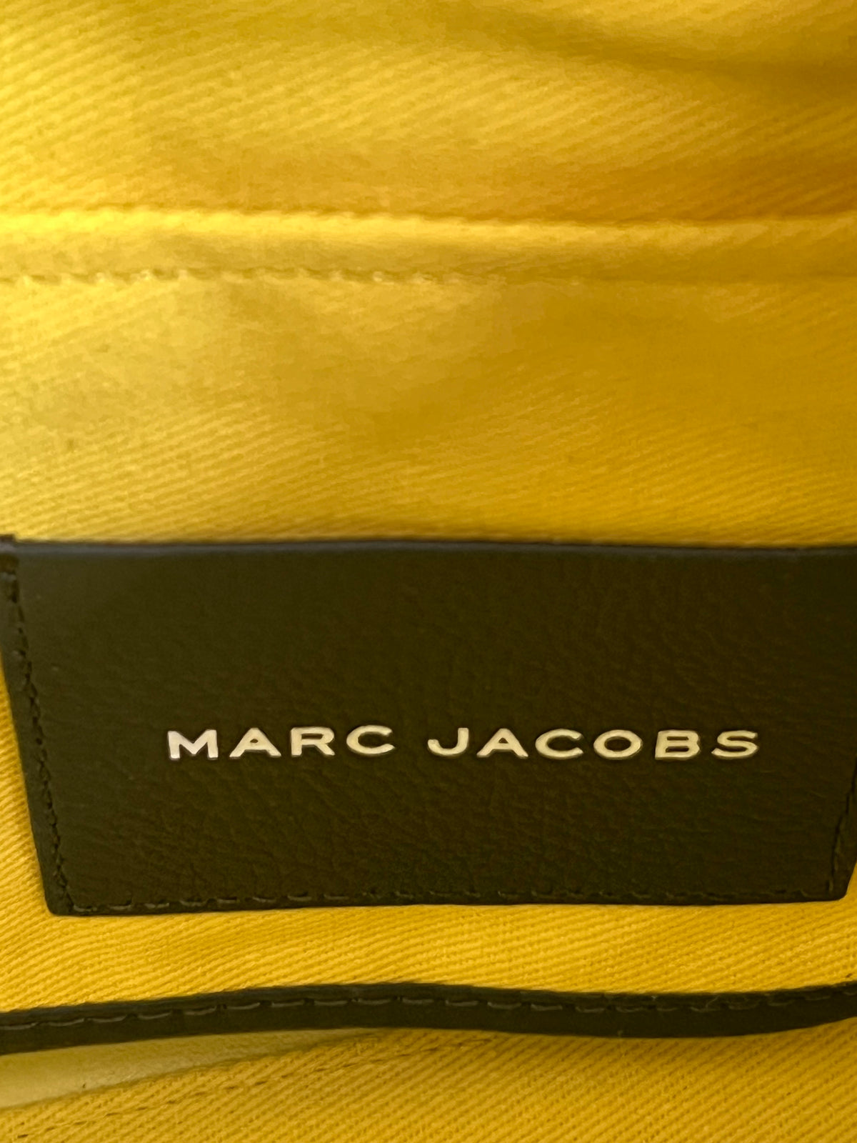 Marc Jacobs The Leather Medium Tote Bag