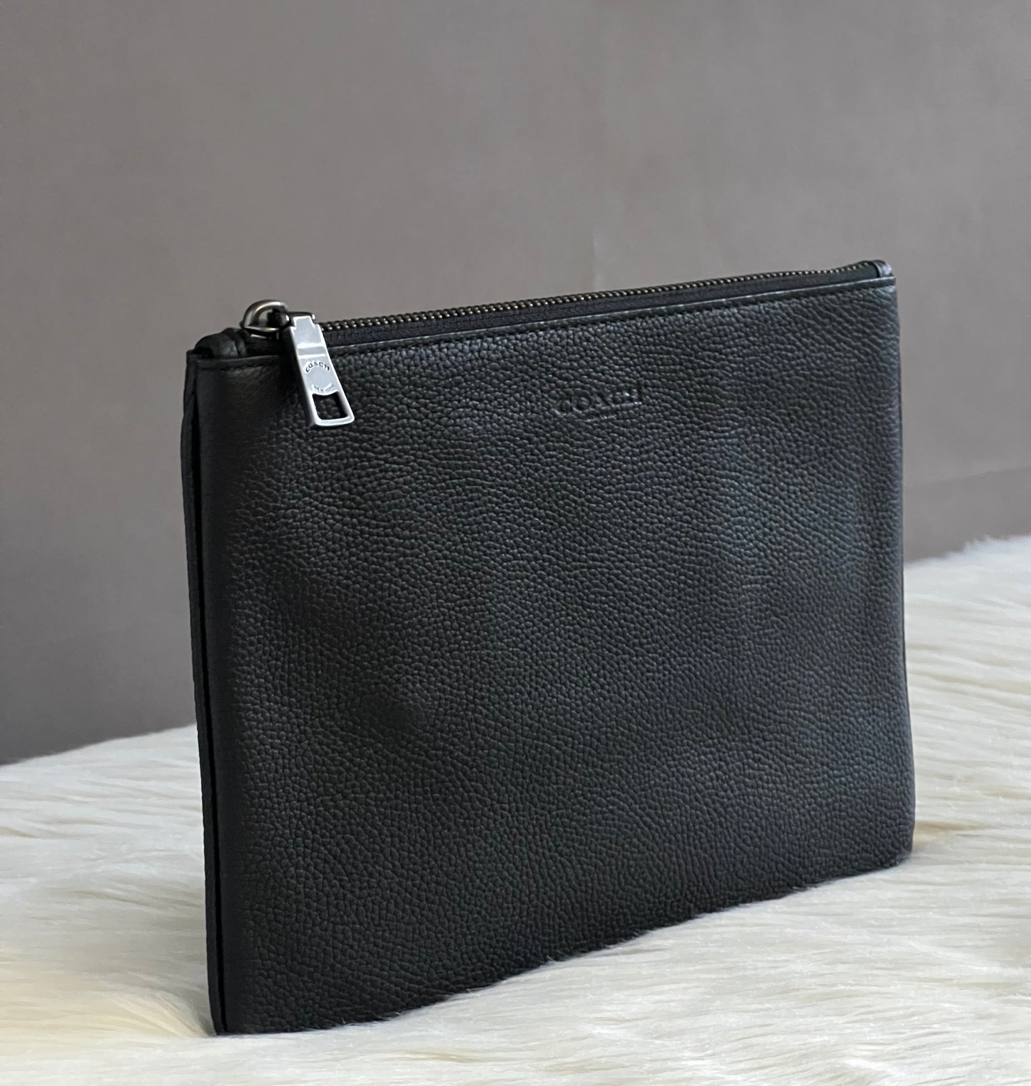 Coach Multifunctional Pouch