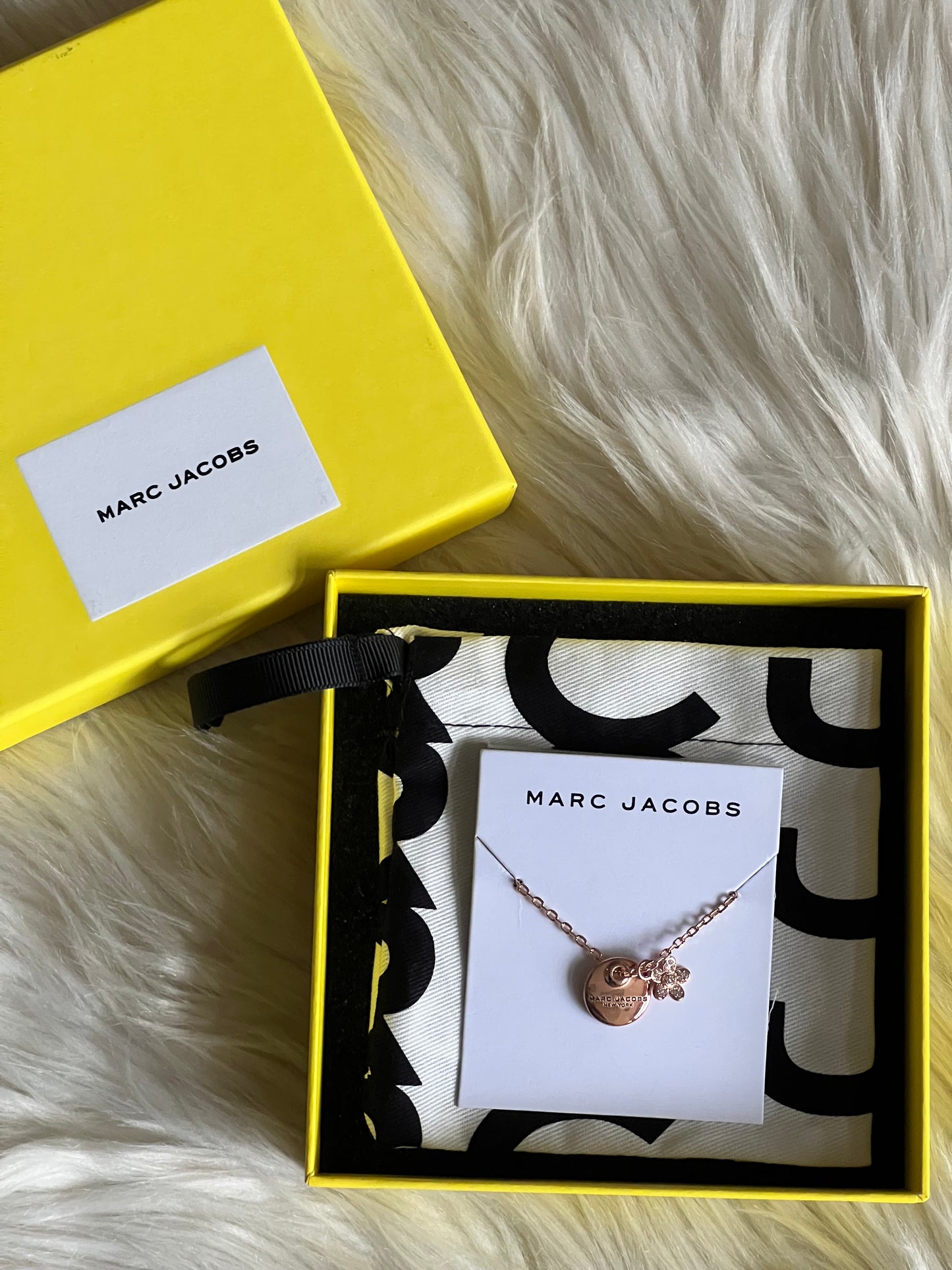 Marc Jacobs Flower Necklace