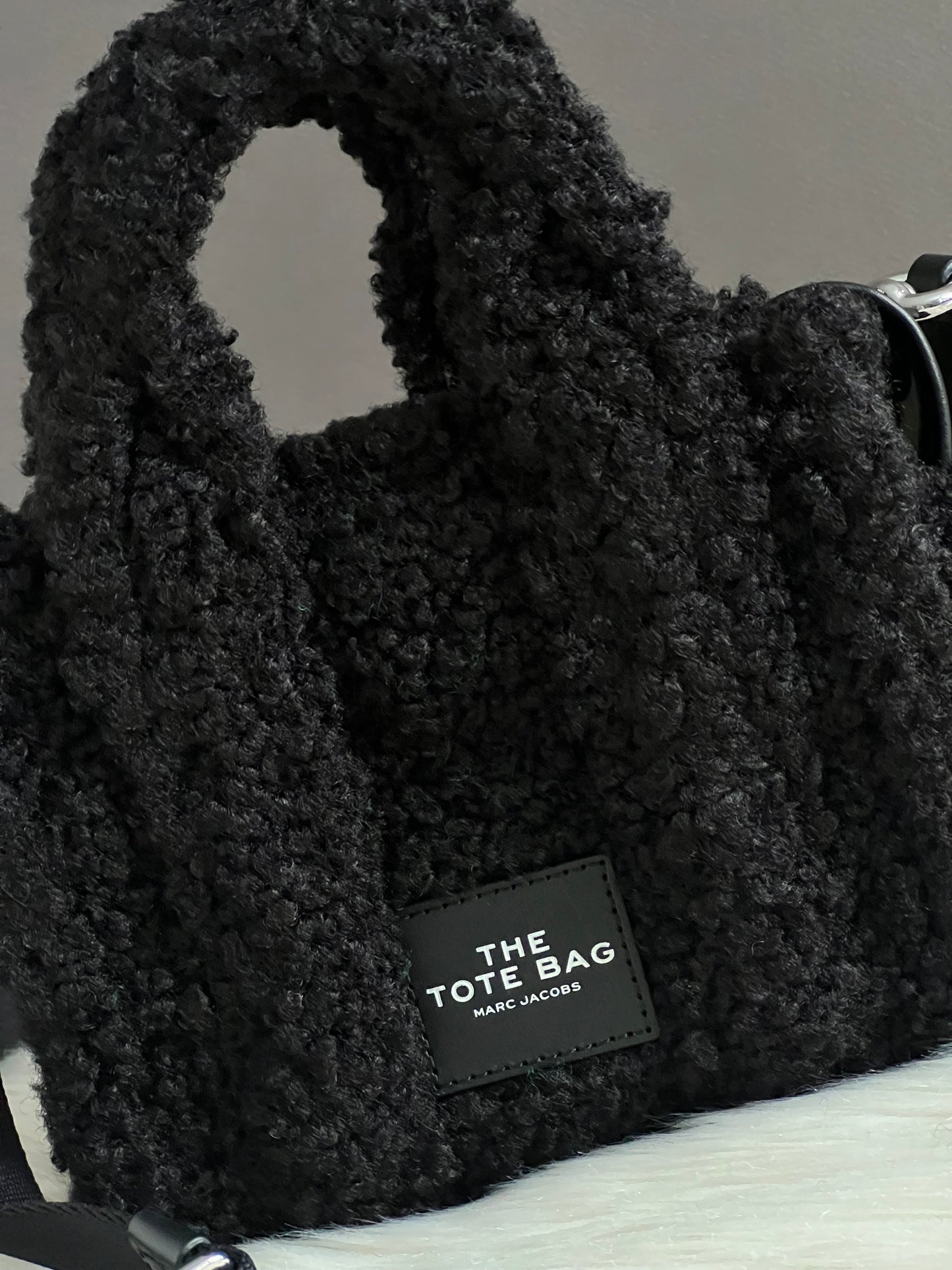 Marc Jacobs The Teddy Crossbody Tote Bag