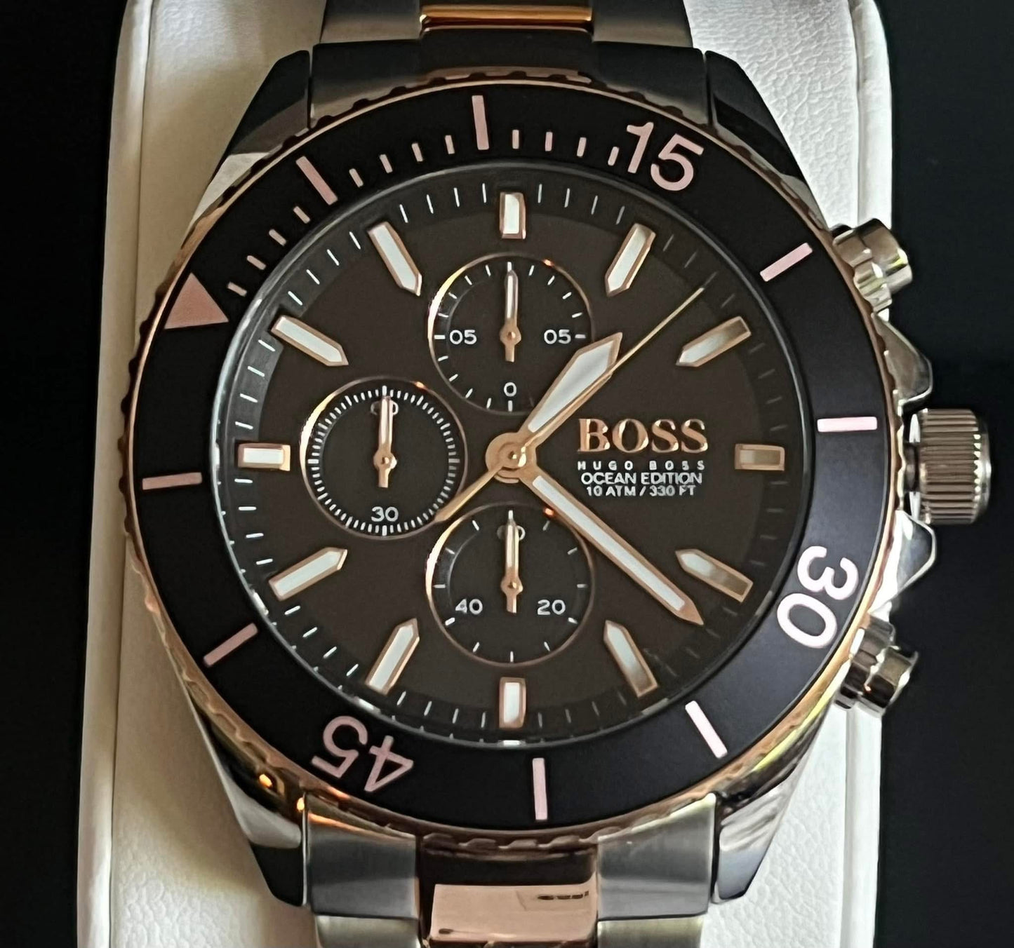 Hugo Boss Men’s Chronograph Grey Dial Watch