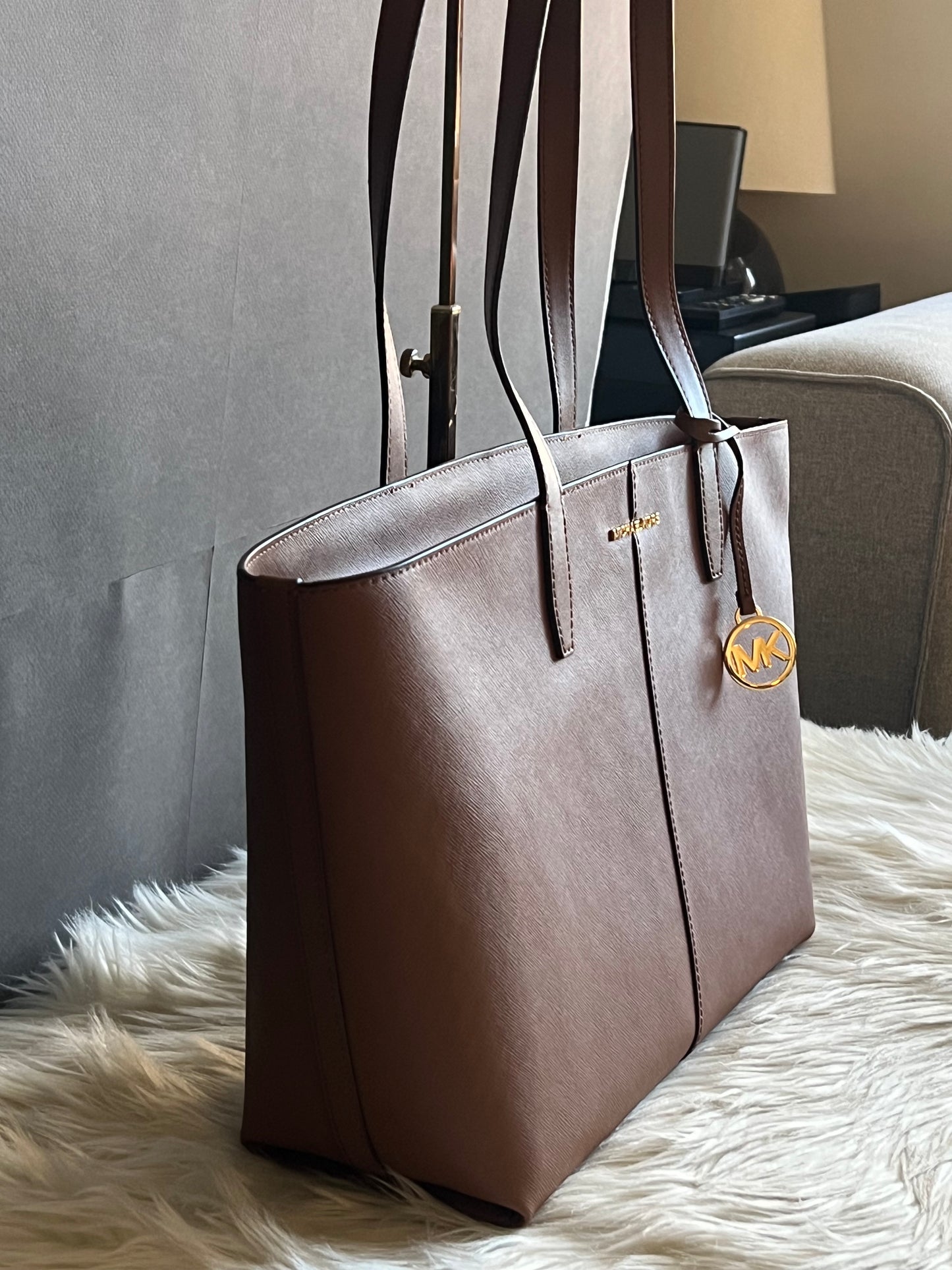 Michael Kors Jet Set Medium Tote Bag