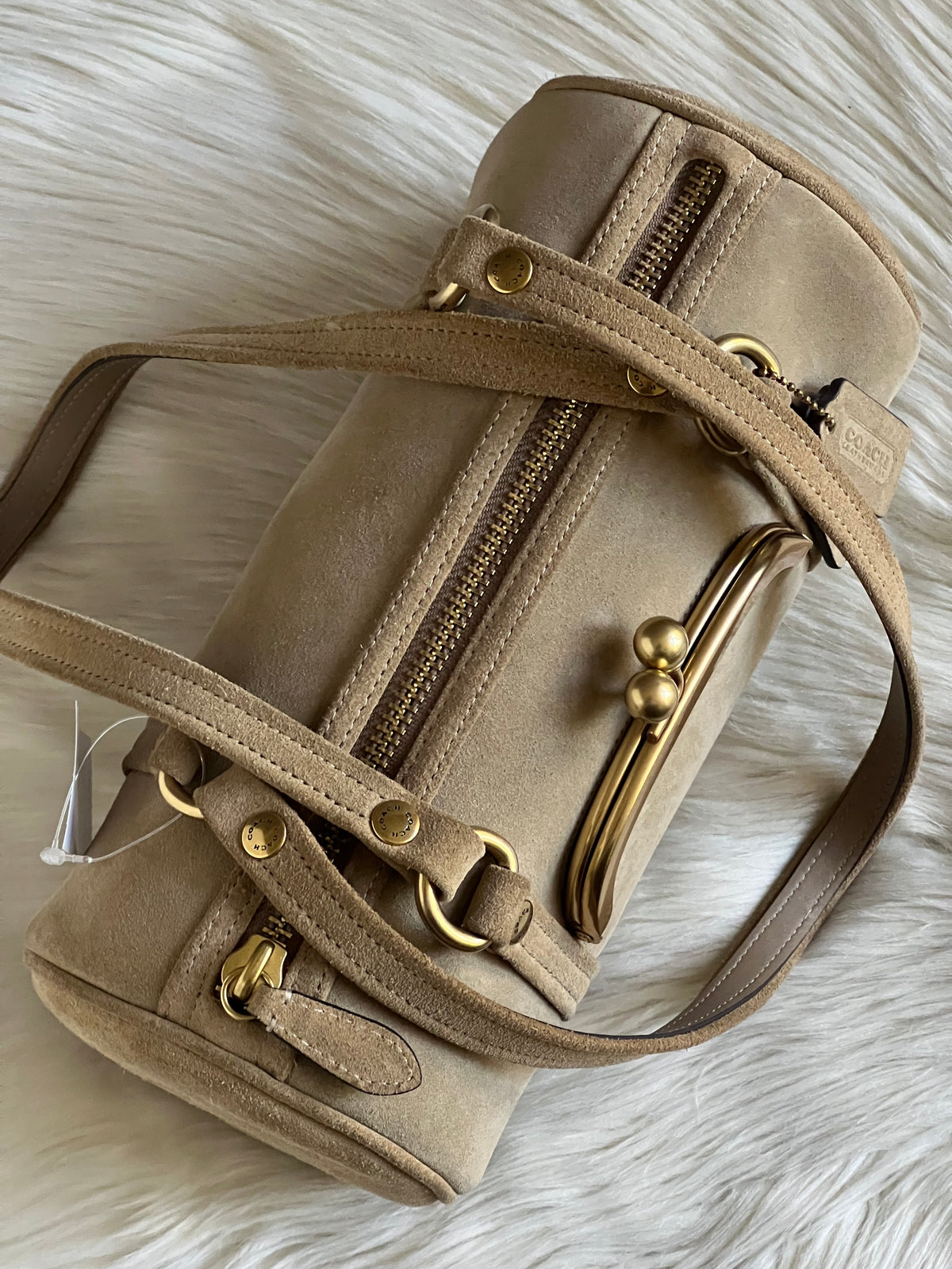 Coach Kisslock Barrel Bag 28