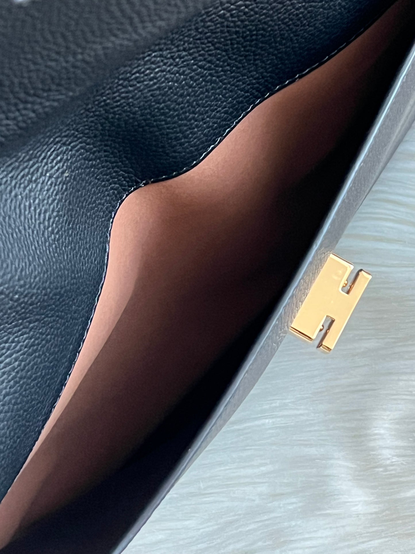 Tory Burch Large Lee Radziwill Shoulder Bag