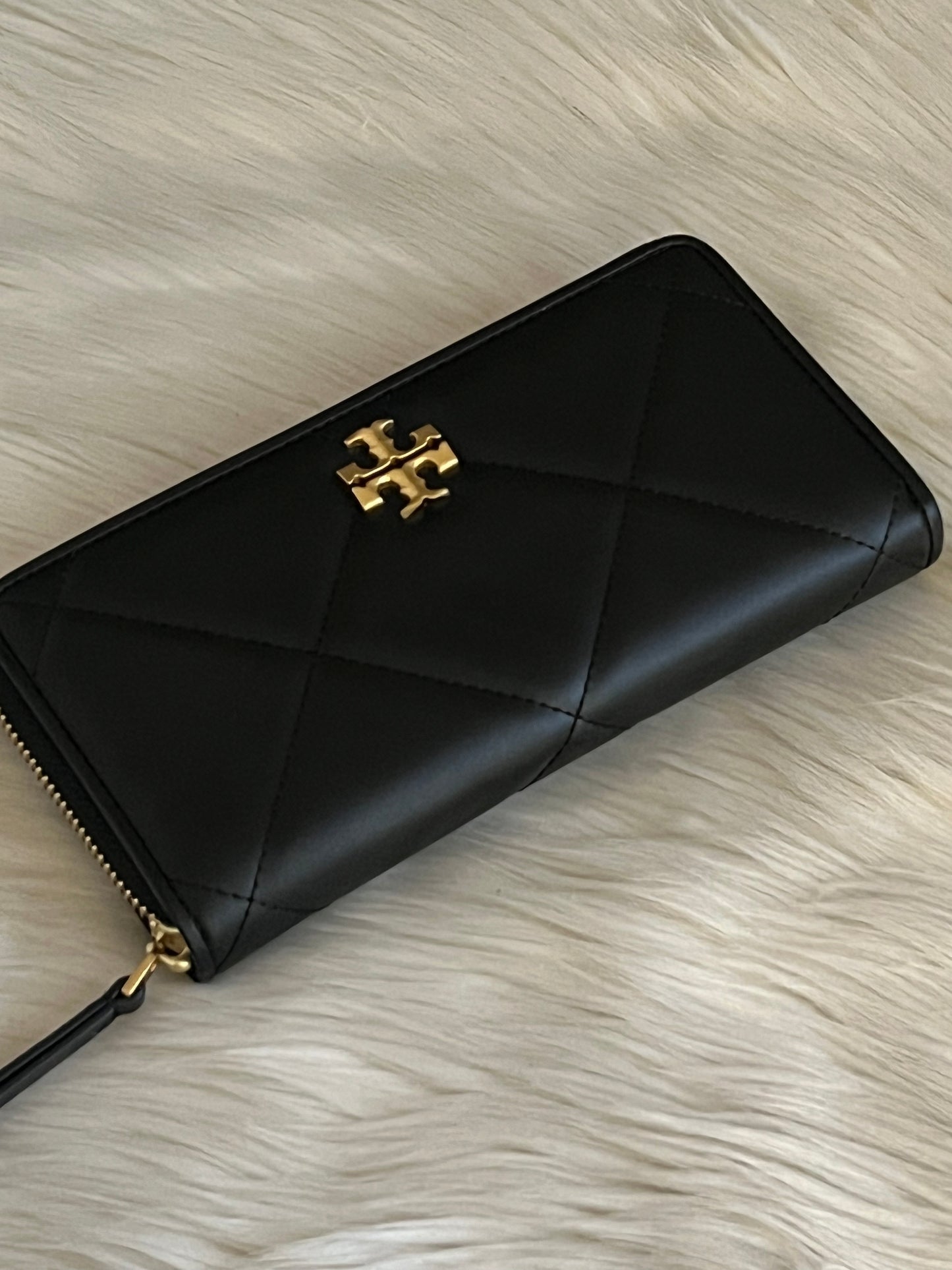 Tory Burch Kira Diamond Quilted Zip Continental Wallet