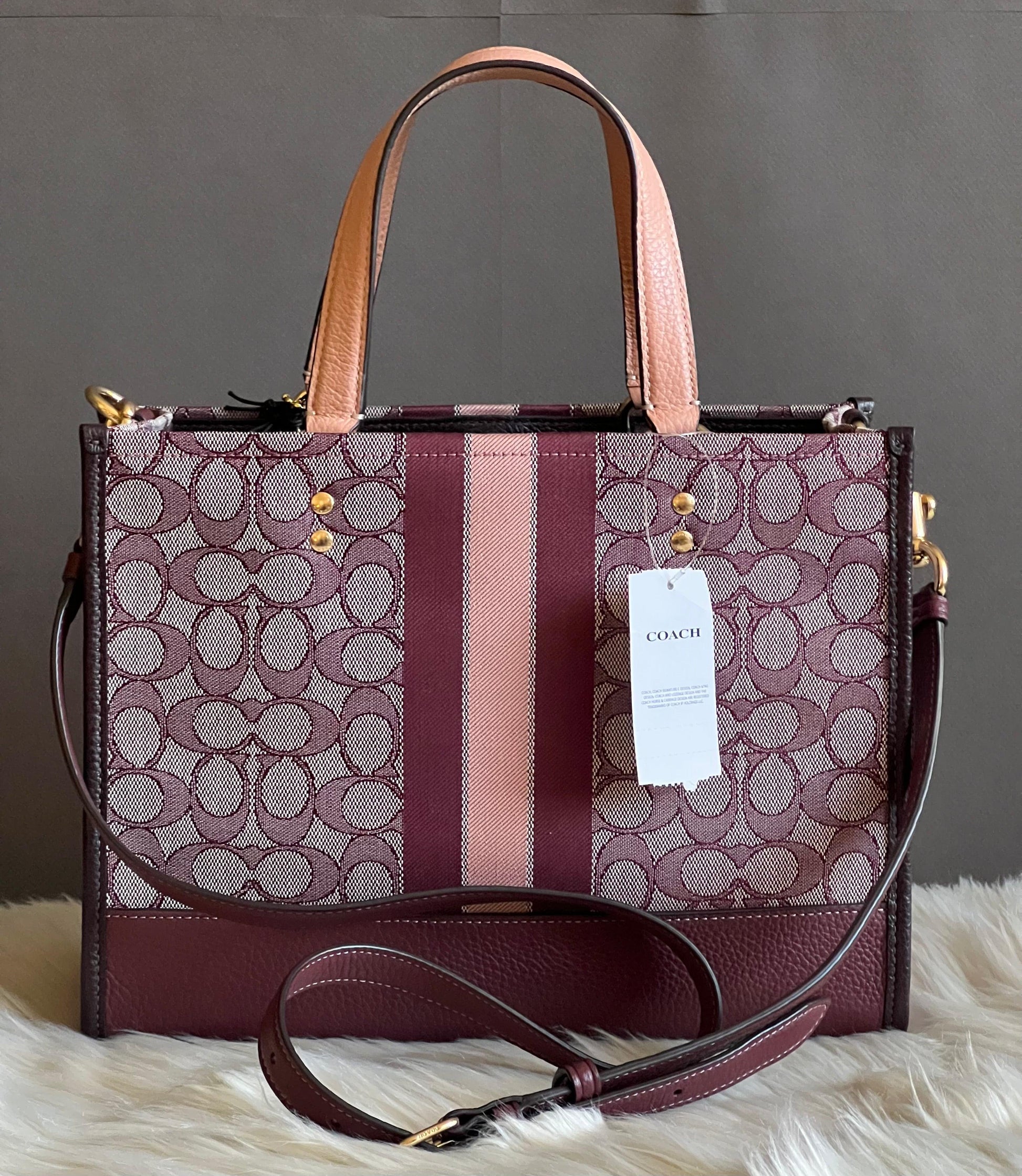 Coach Dempsey Carryall in Signature Jacquard with Stripe and Patch – Club de Mode